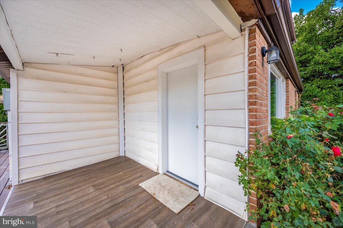 BRUNSWICK - Residential Lease