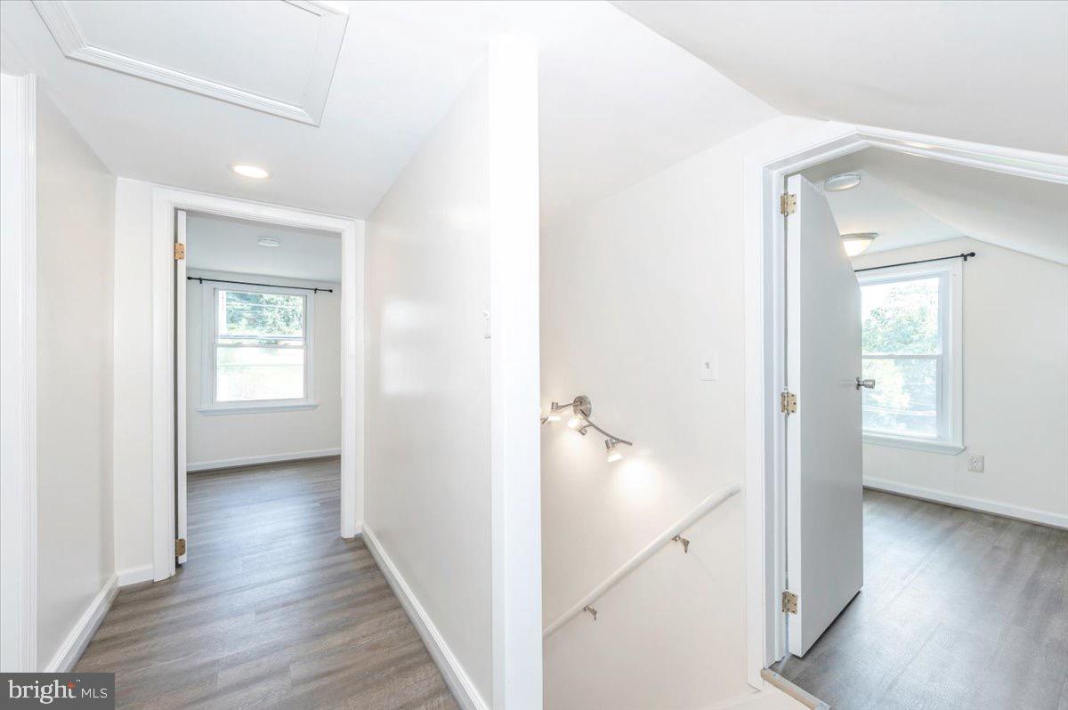 BRUNSWICK - Residential Lease