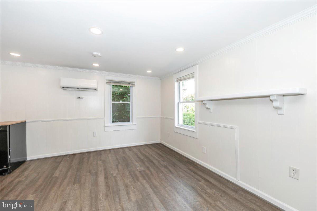 BRUNSWICK - Residential Lease