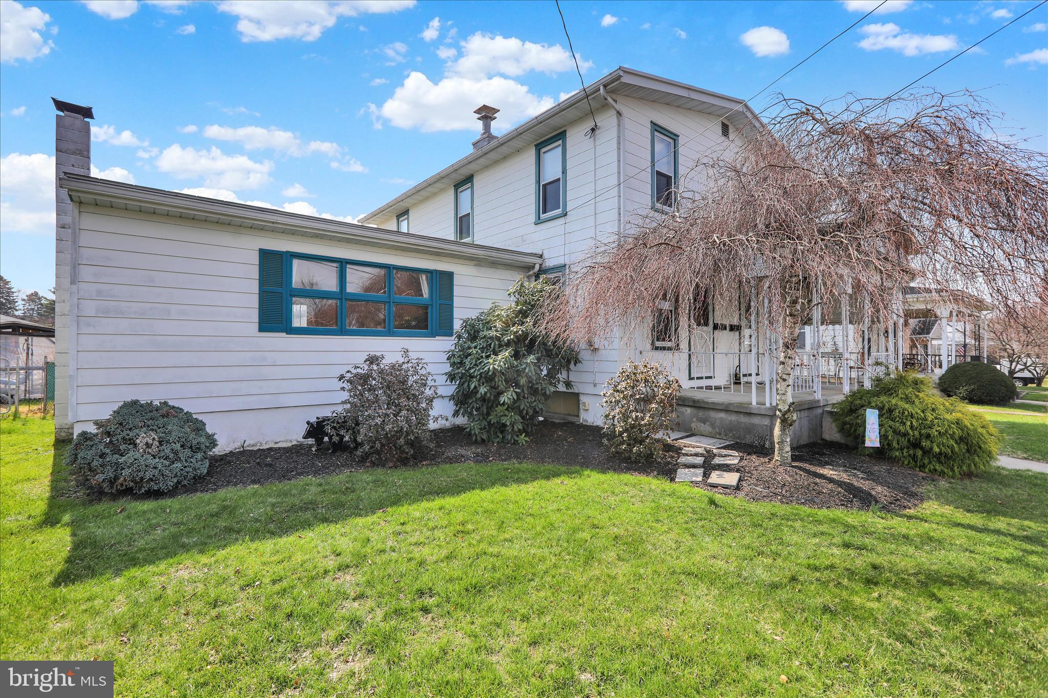 1410 MARGARET STREET