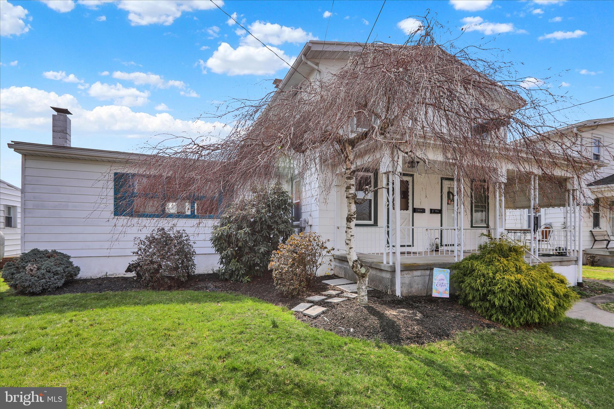 1410 MARGARET STREET