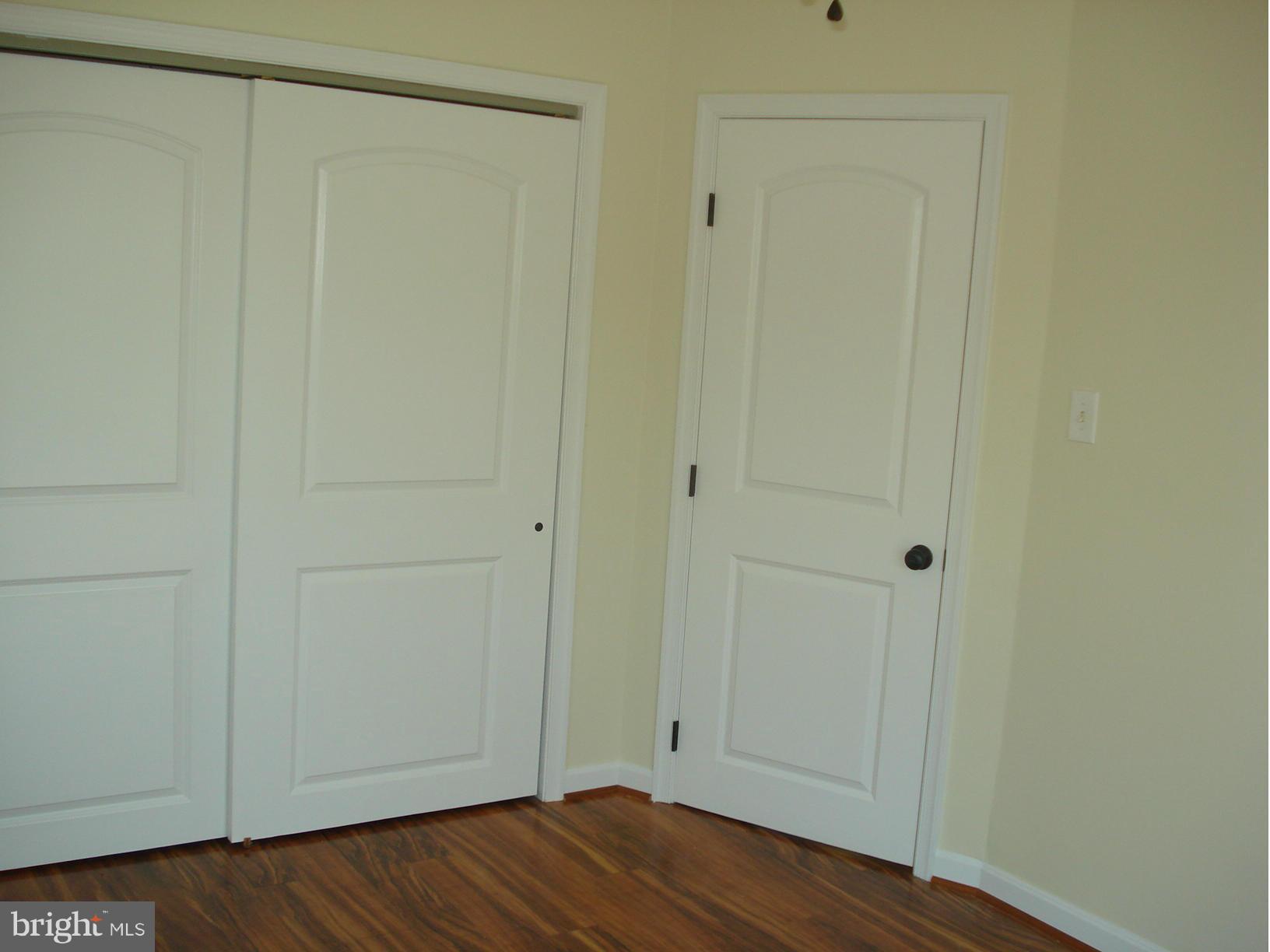 GRAY MANOR - Residential