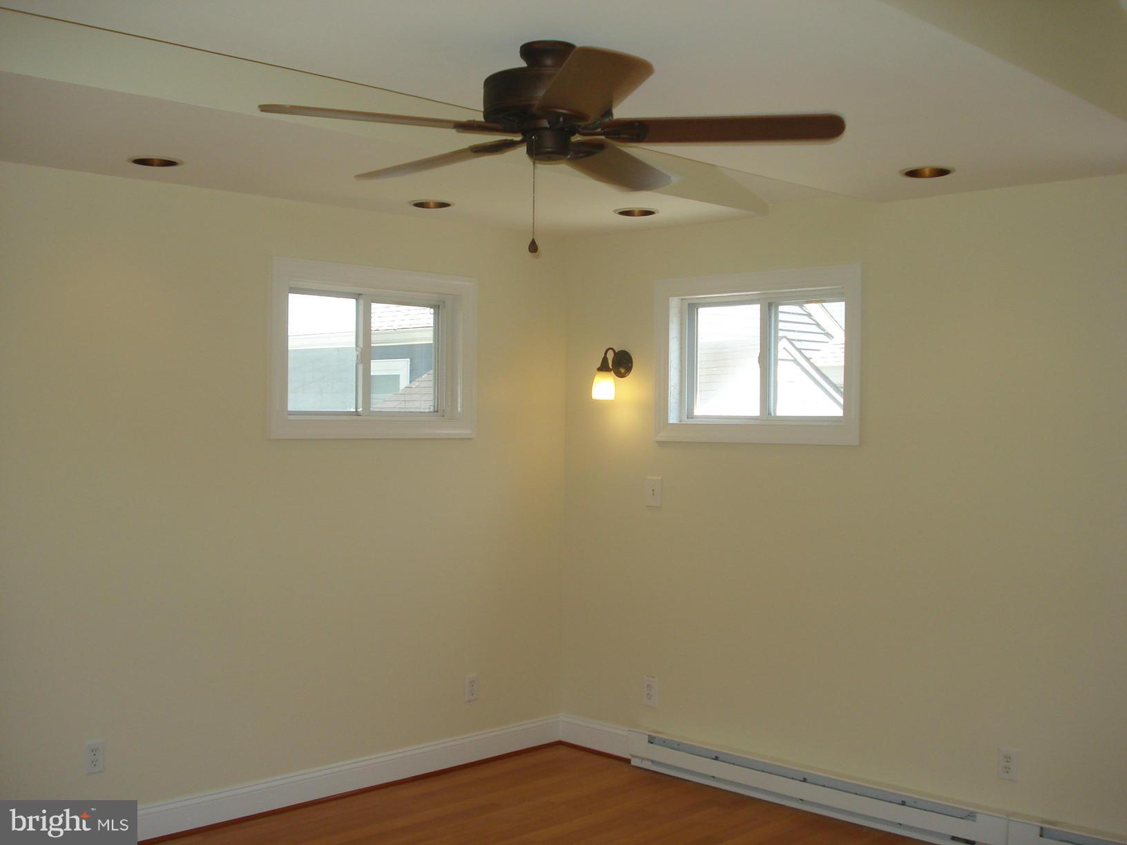 GRAY MANOR - Residential