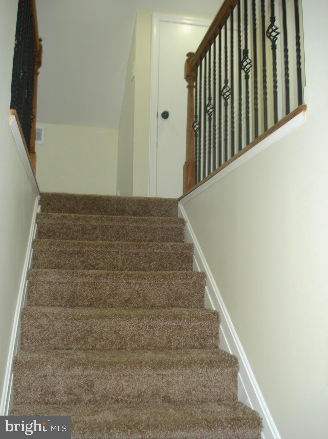 GRAY MANOR - Residential