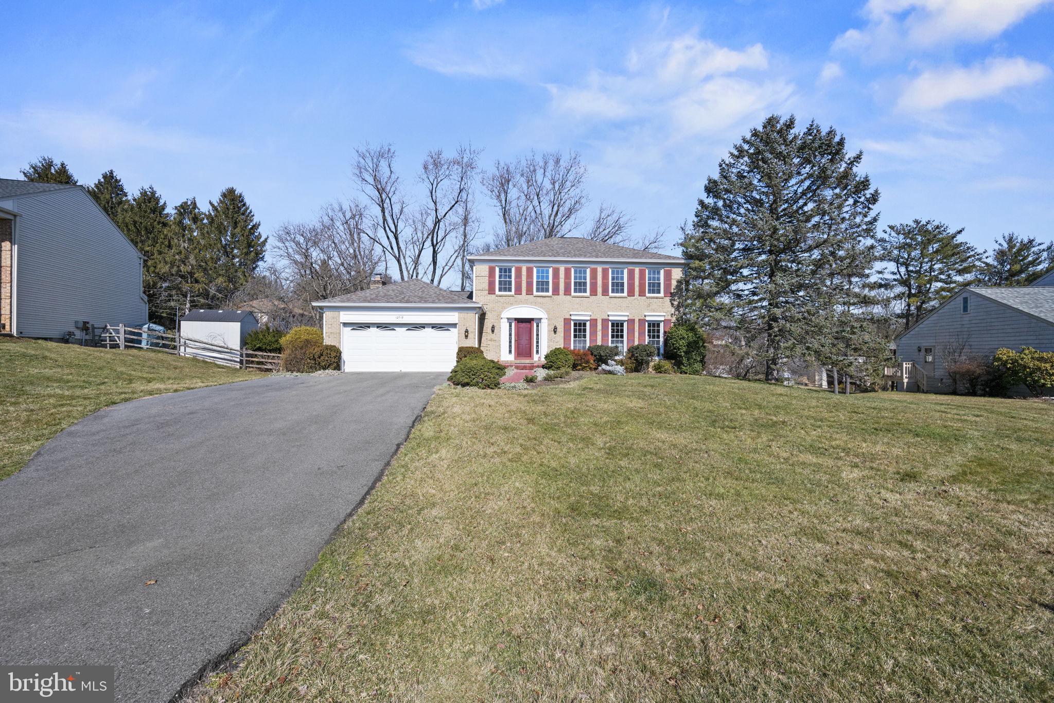 FOX HILLS - Residential