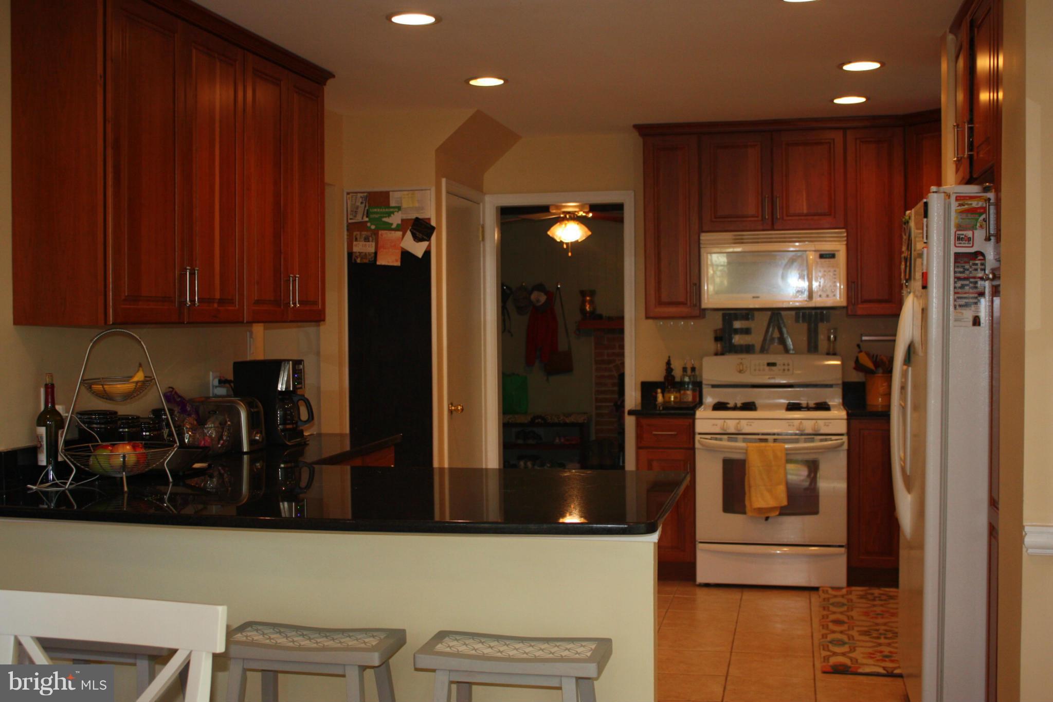 STONEYBROOKE - Residential