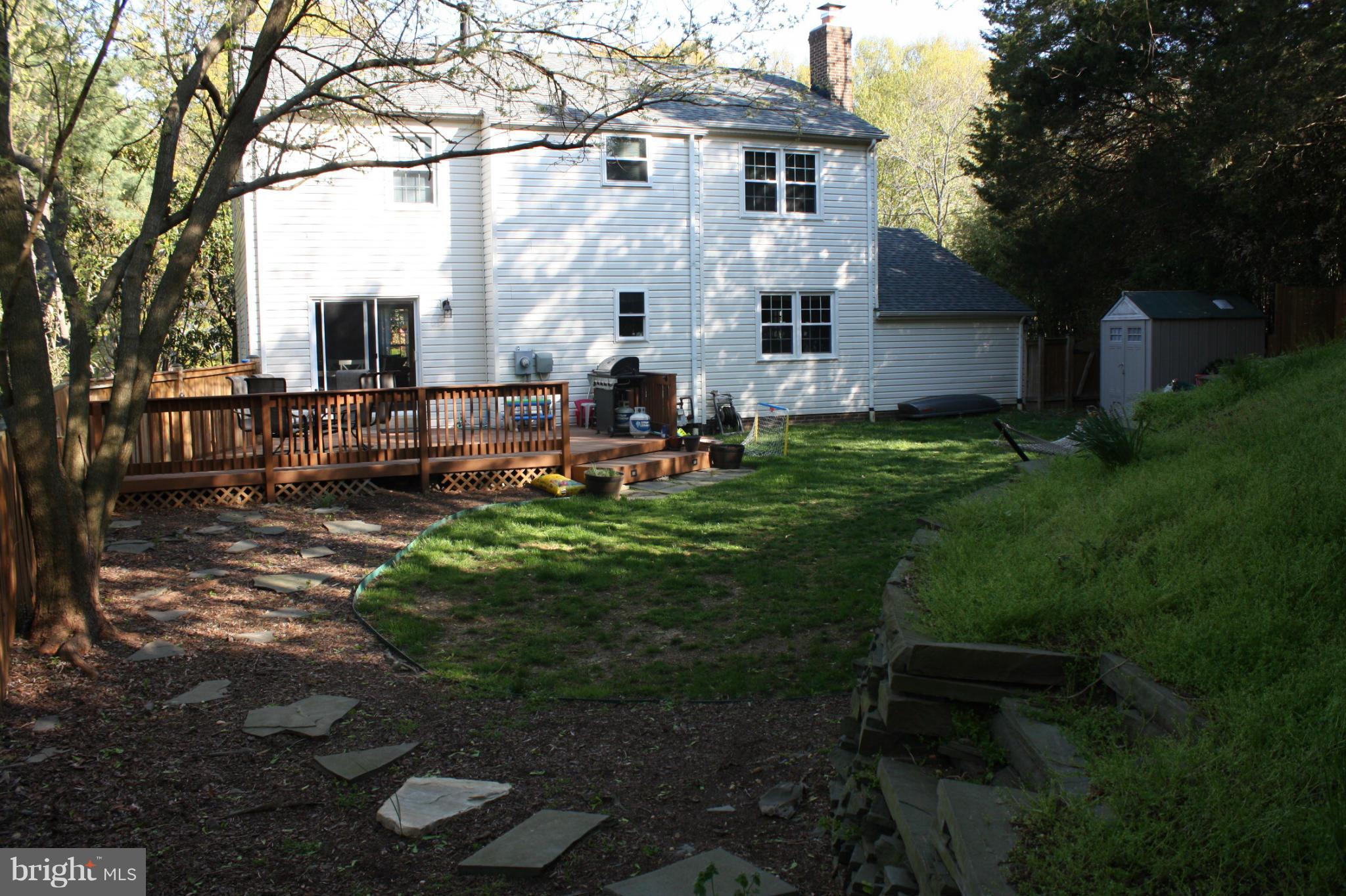 STONEYBROOKE - Residential