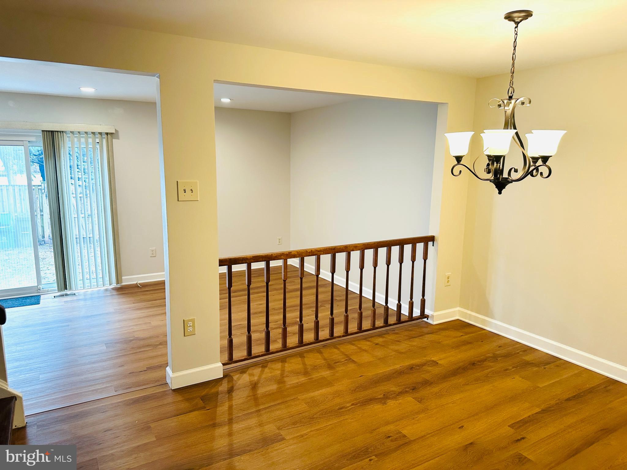 7704 EAGLES HEAD COURT