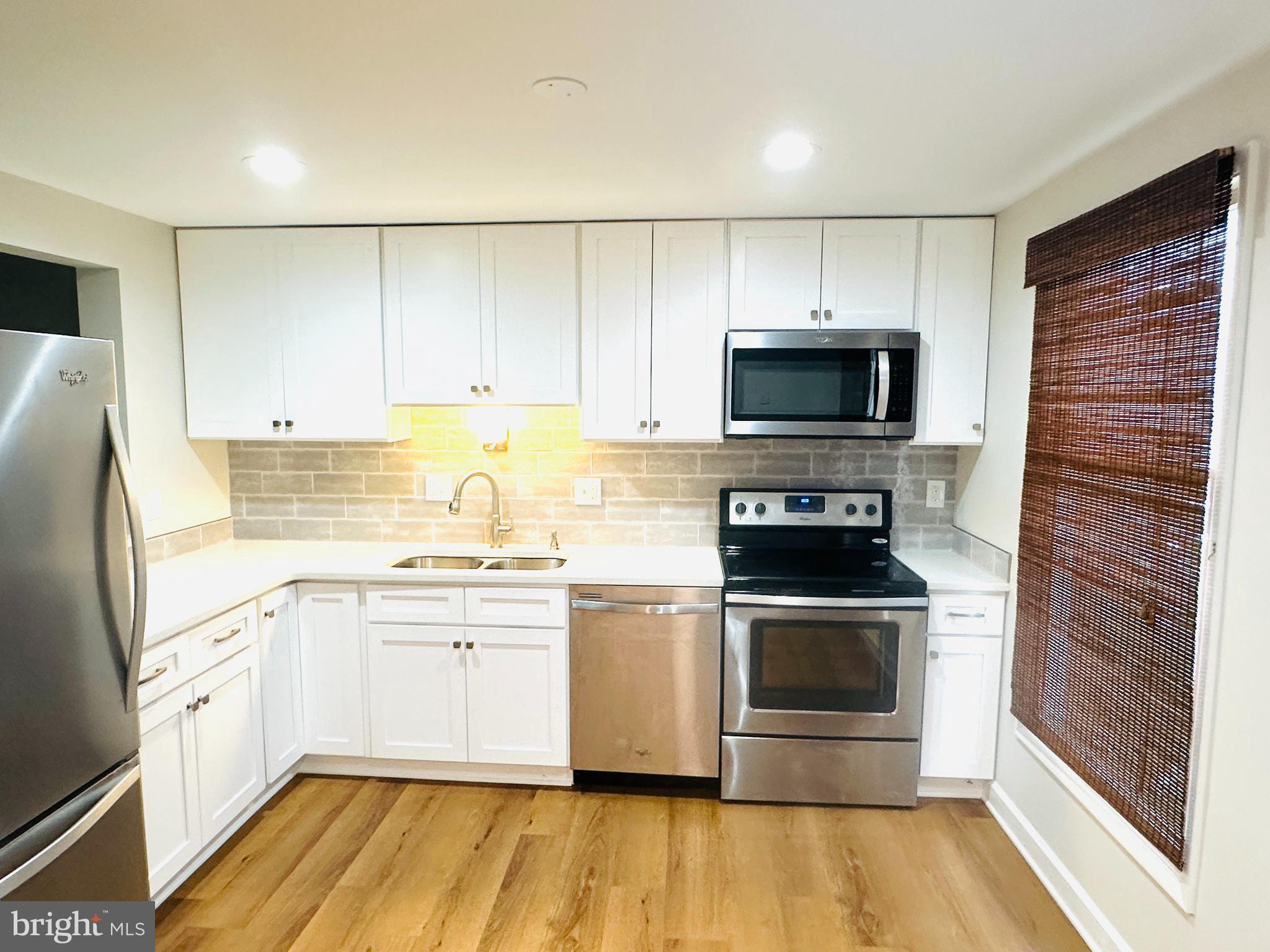 7704 EAGLES HEAD COURT