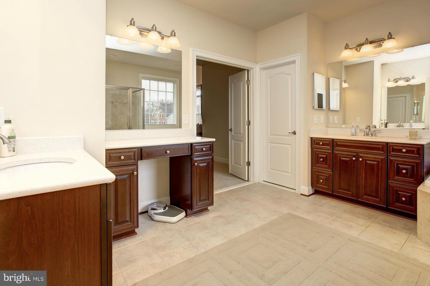 ROCKBRIDGE - Residential Lease