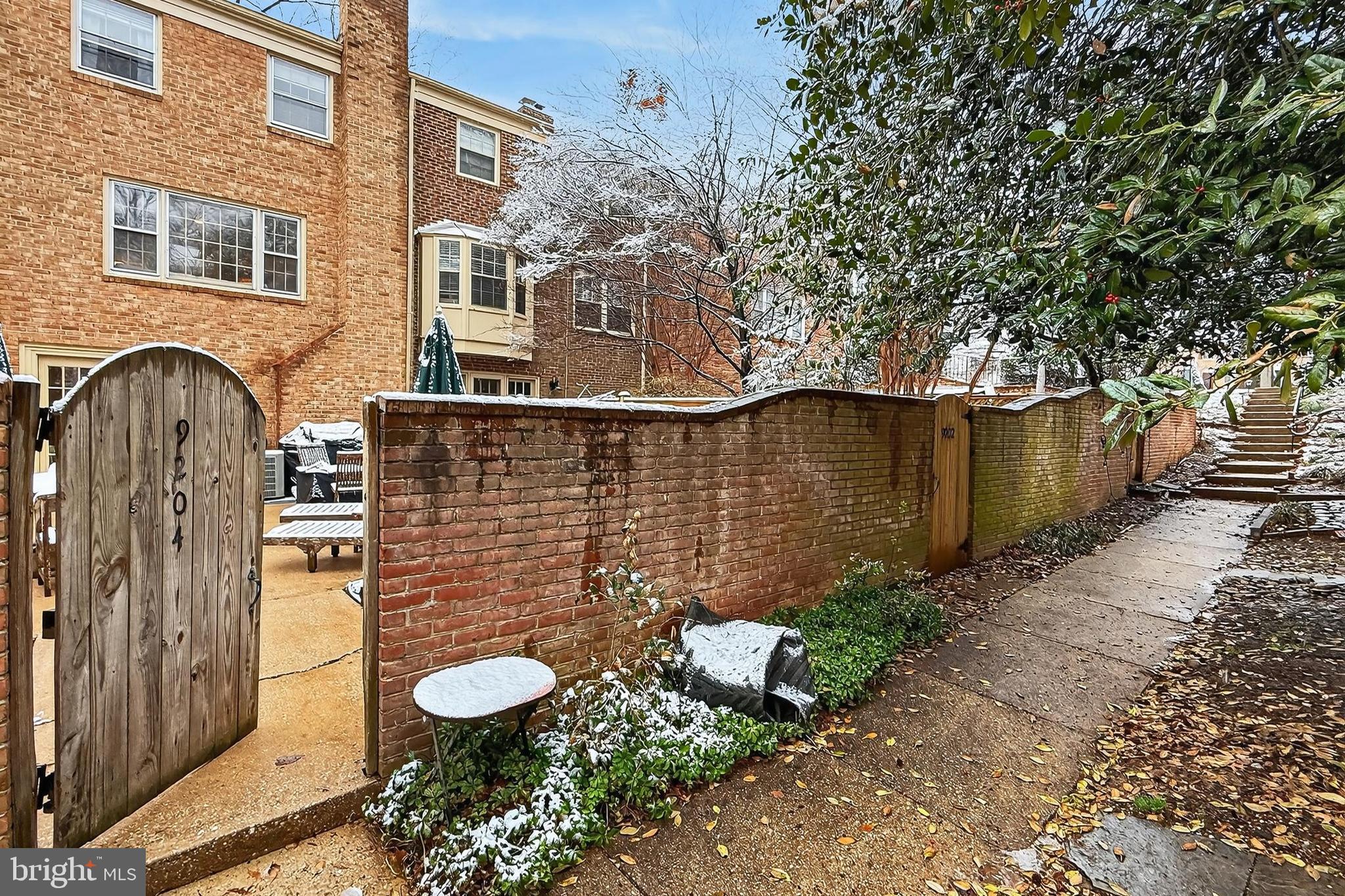 STONEHURST - Residential