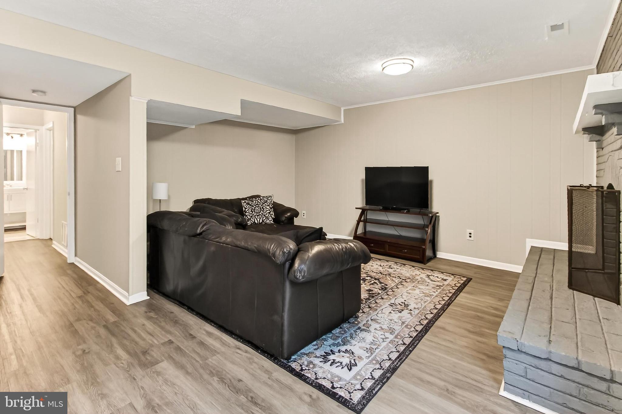 STONEHURST - Residential