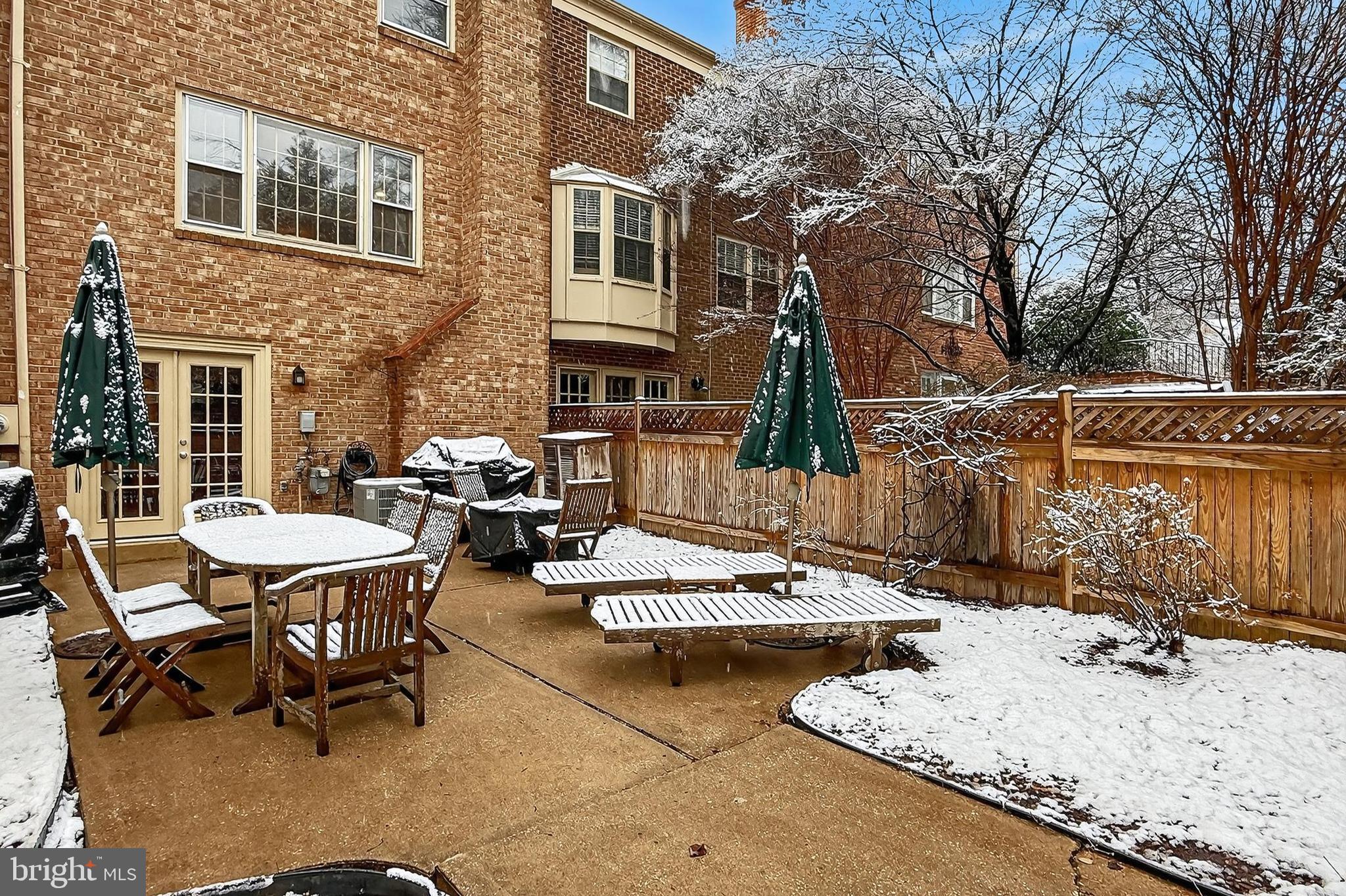 STONEHURST - Residential