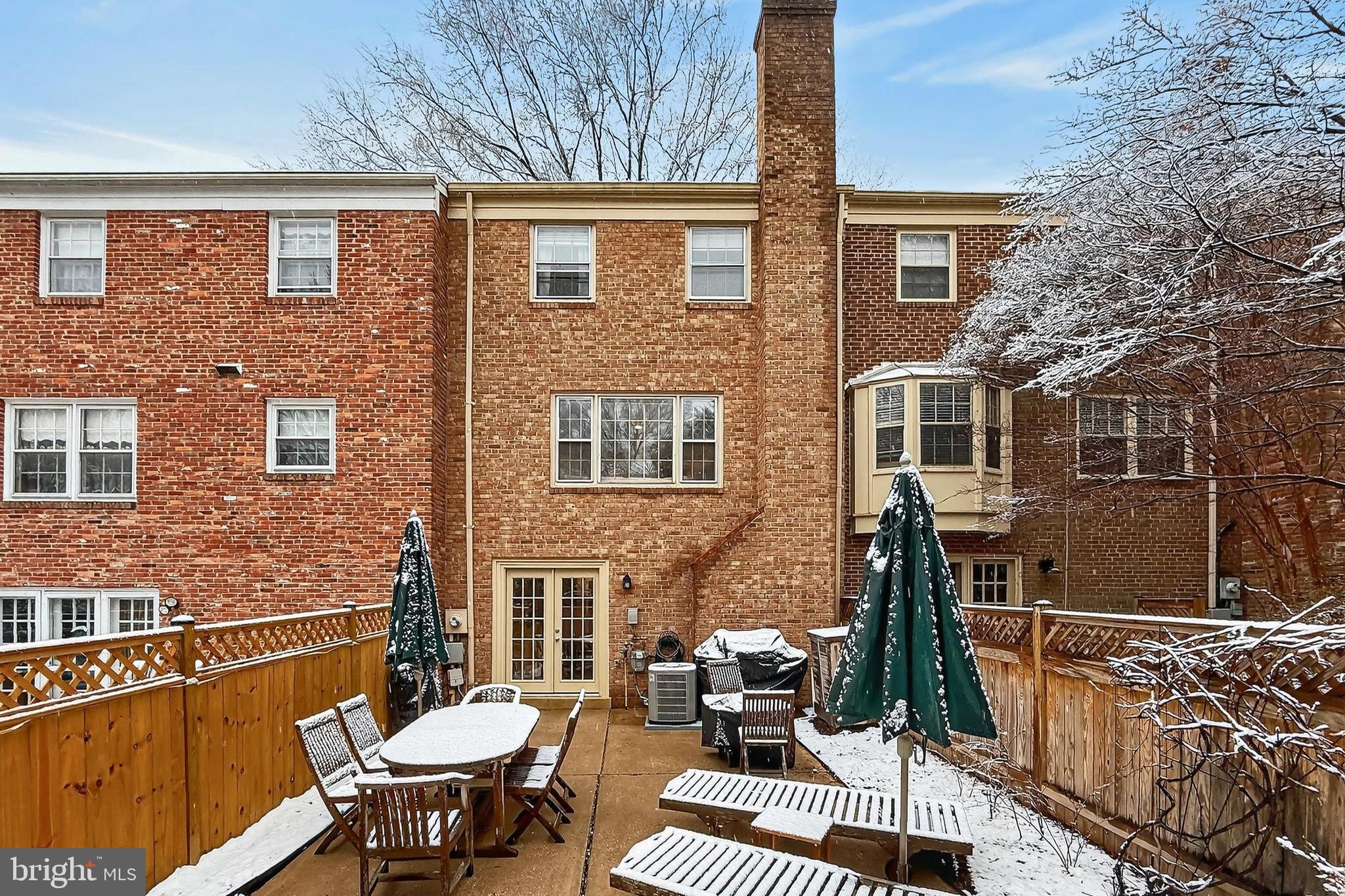 STONEHURST - Residential