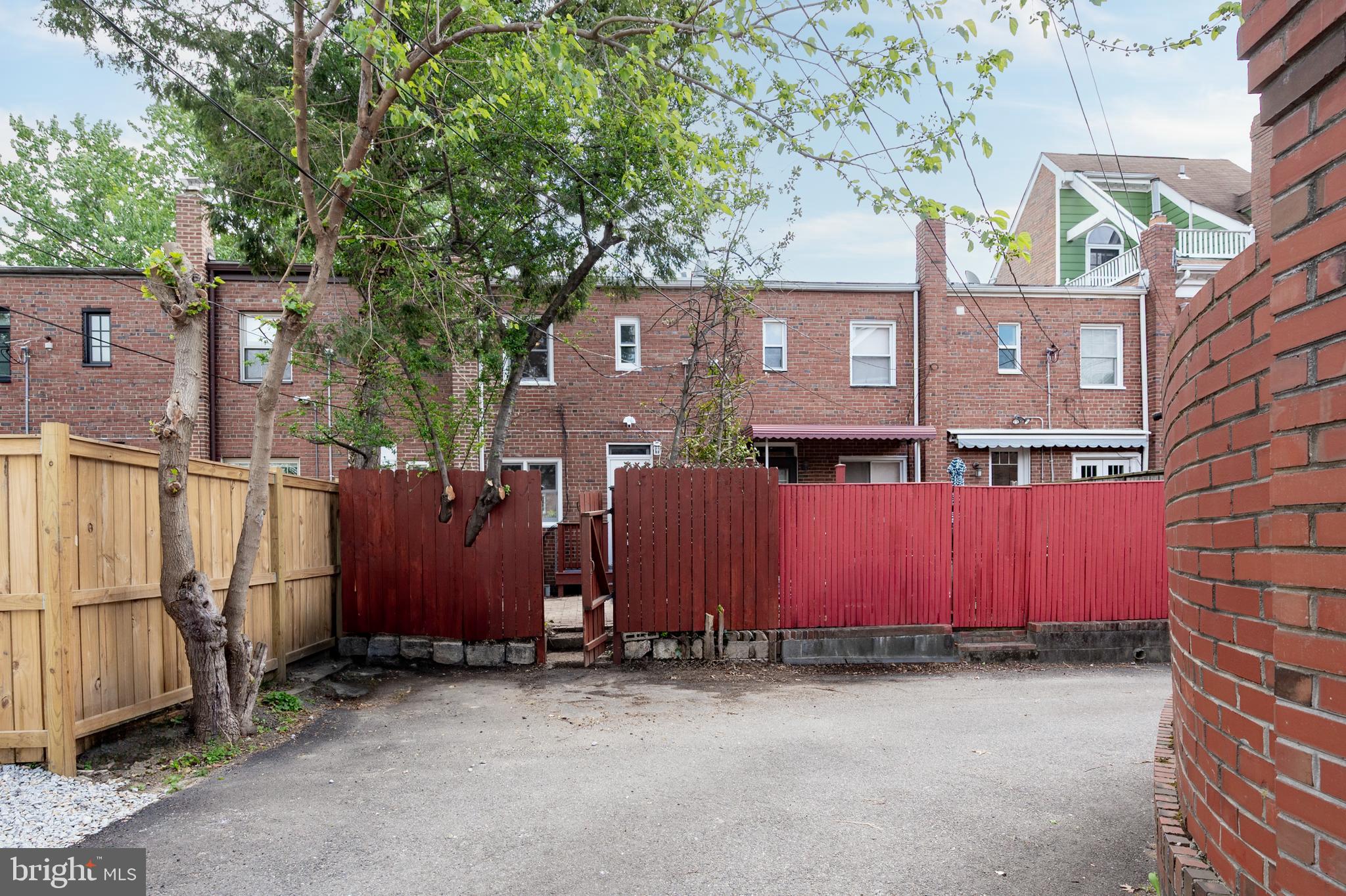 PATRICK HENRY - Residential