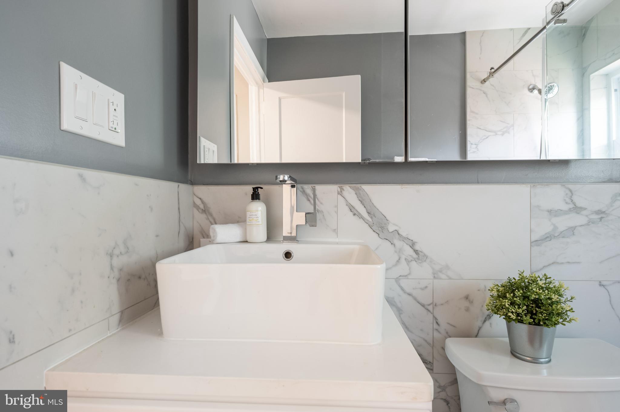 PATRICK HENRY - Residential