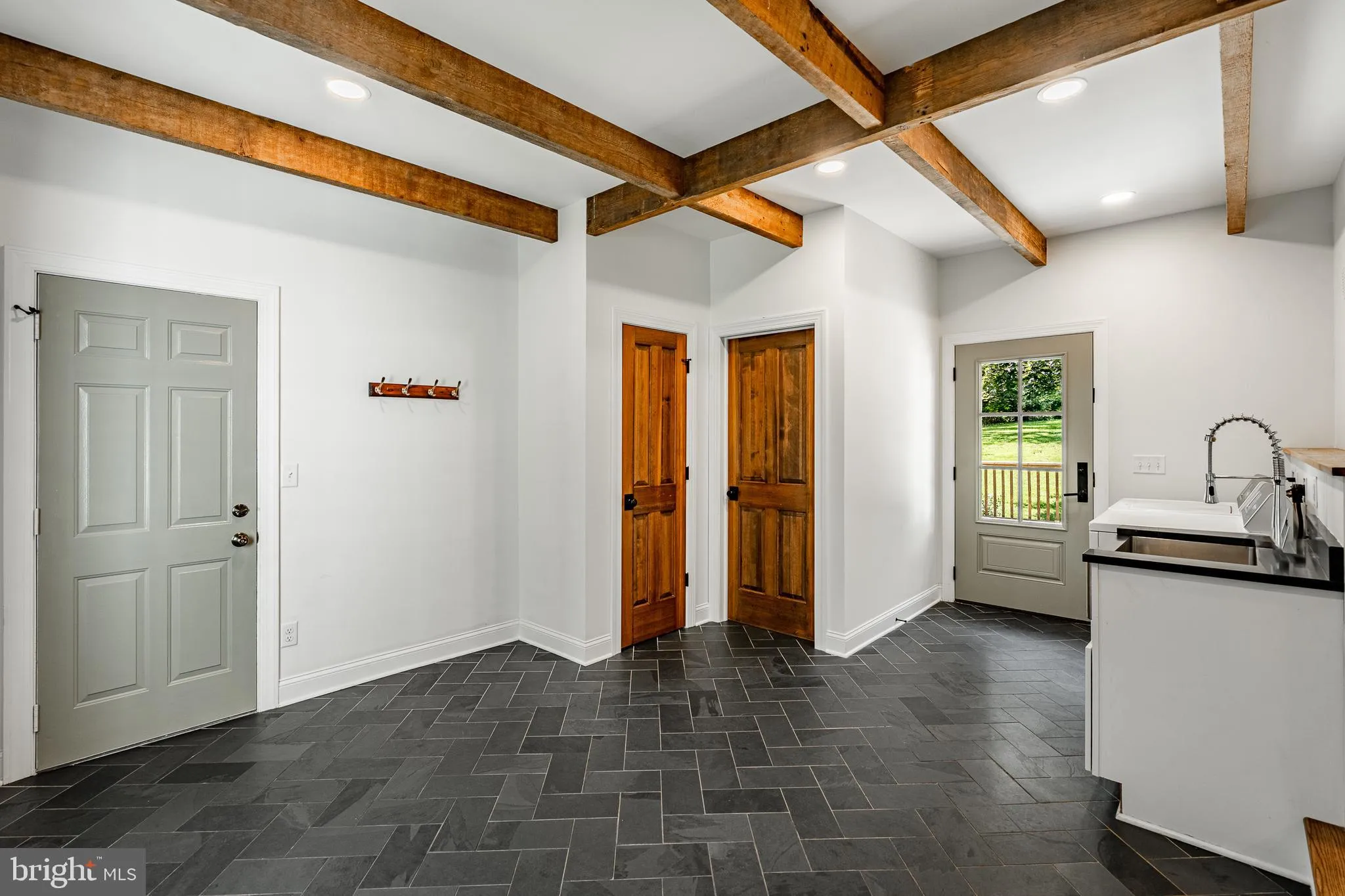 West Chester, Pennsylvania 19380, United States, 5 Bedrooms Bedrooms, ,4 BathroomsBathrooms,Residential,Contingent,187858