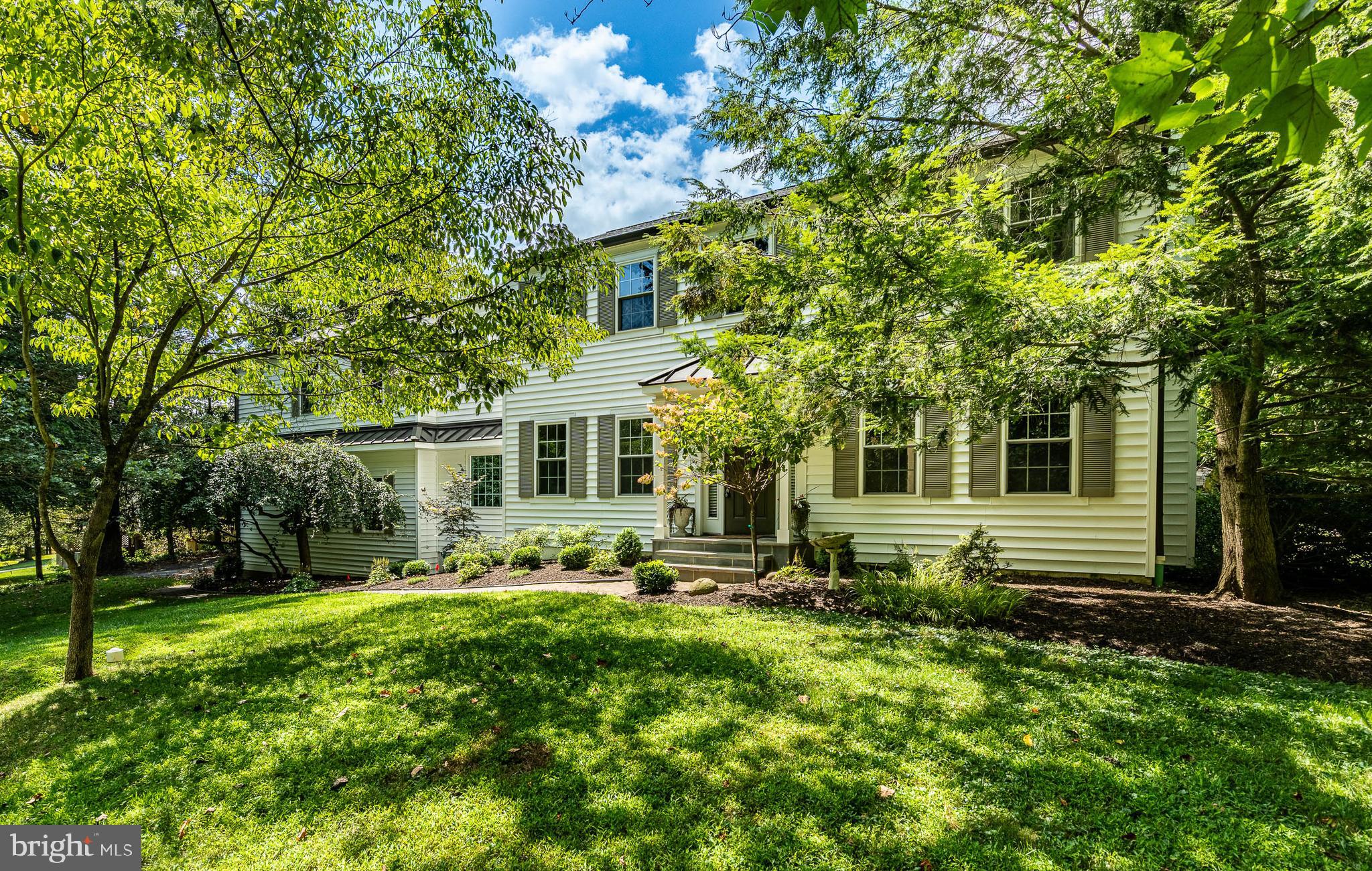 1032 N NEW STREET