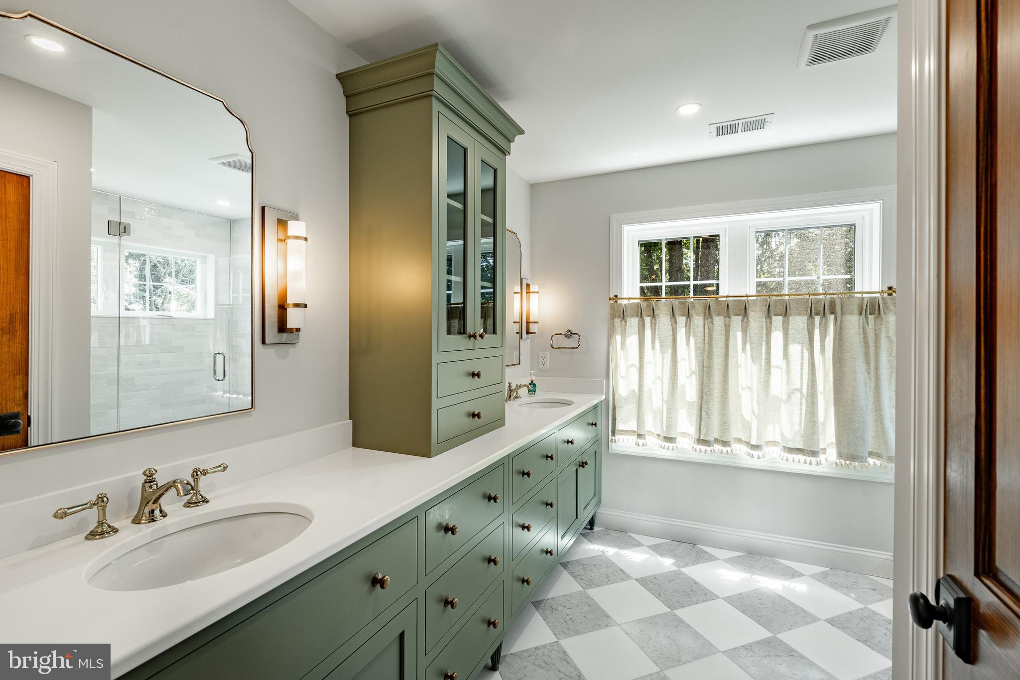 0000000000000000000 - Residential