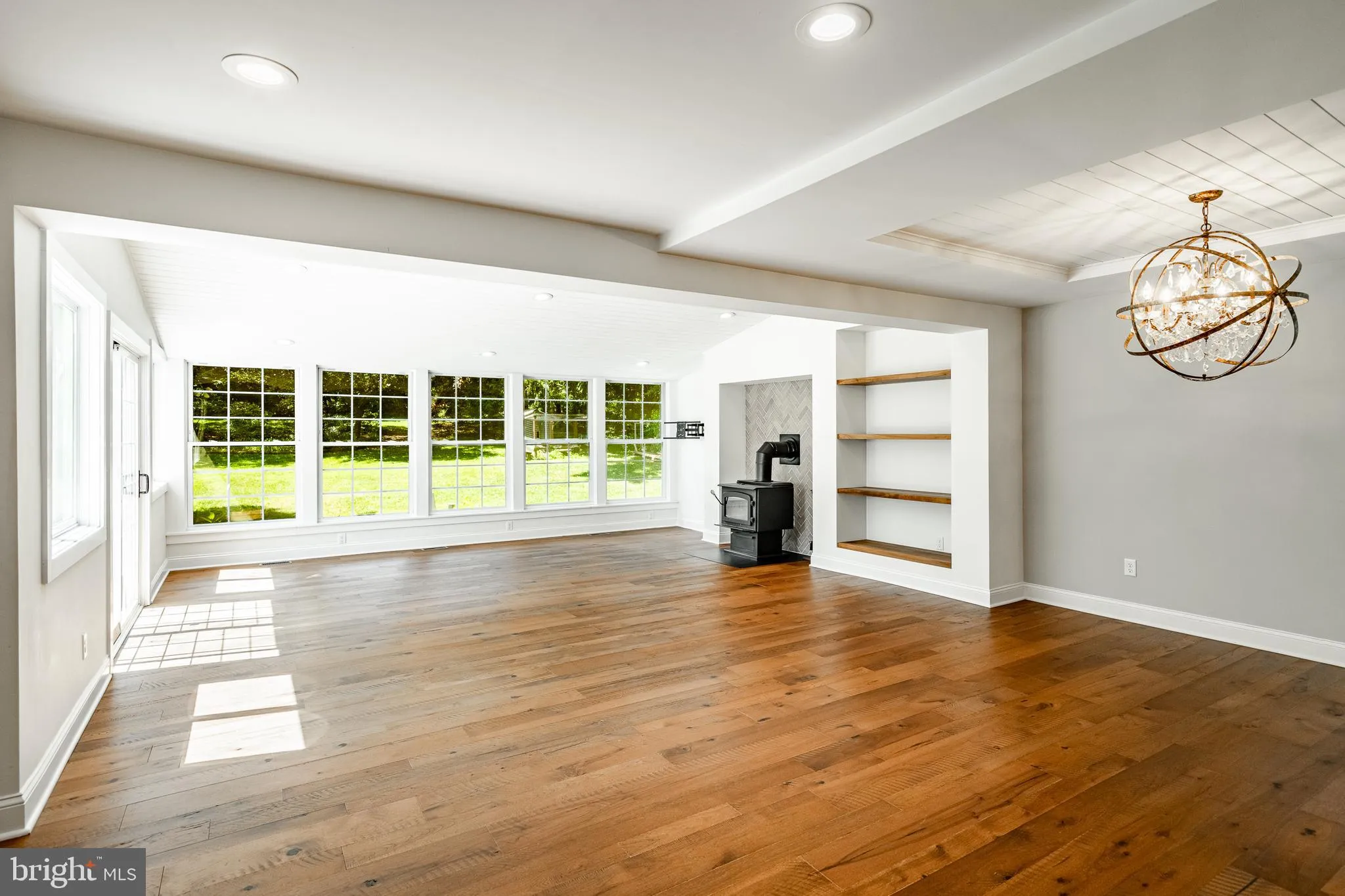 West Chester, Pennsylvania 19380, United States, 5 Bedrooms Bedrooms, ,4 BathroomsBathrooms,Residential,Contingent,187858