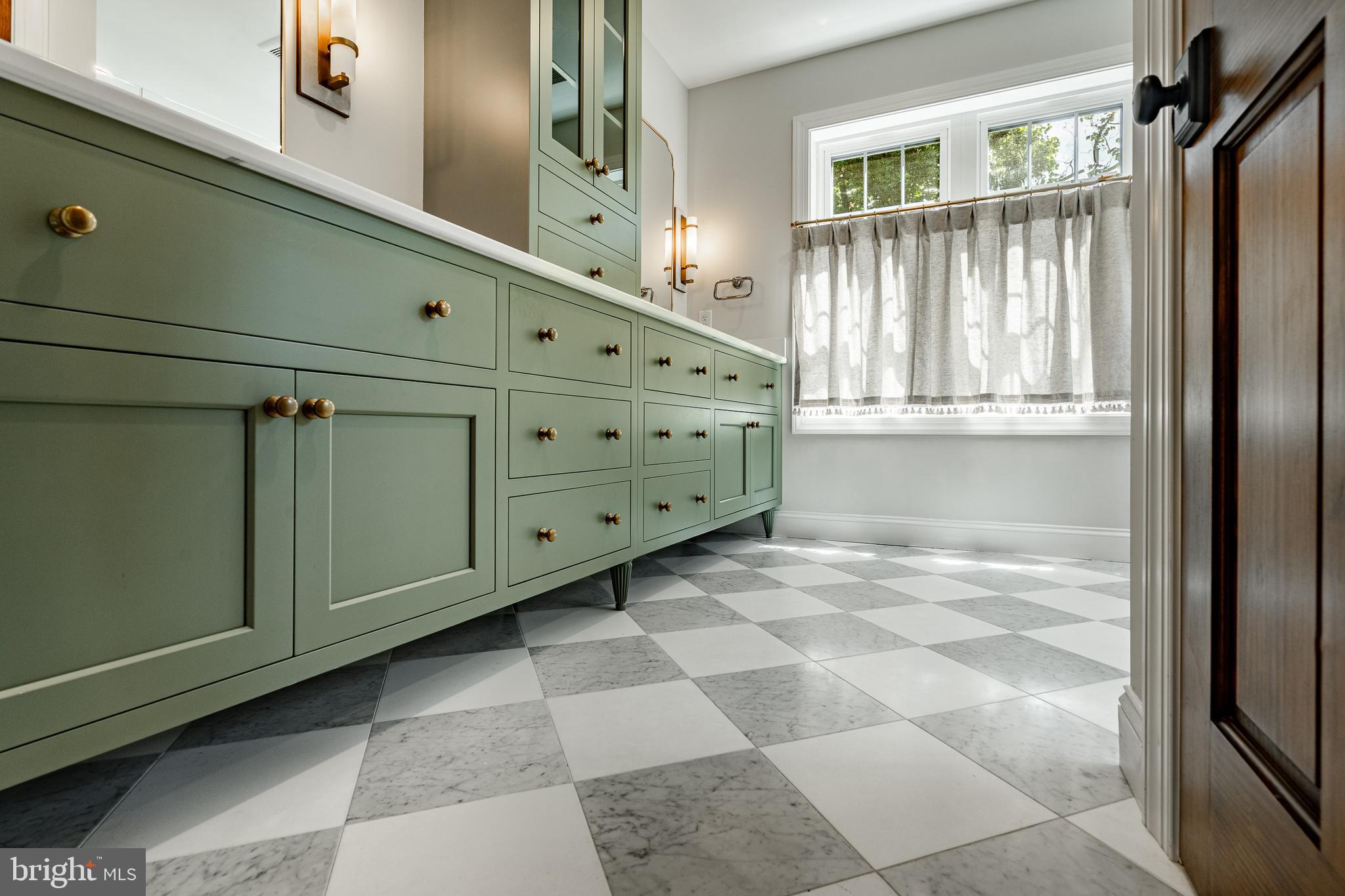 0000000000000000000 - Residential