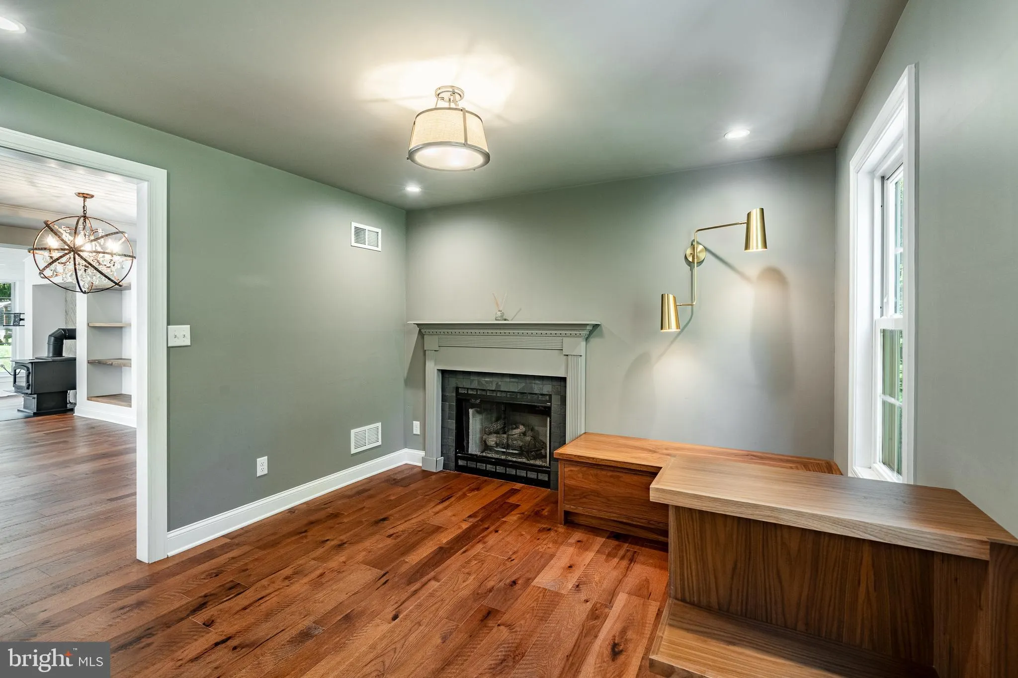 West Chester, Pennsylvania 19380, United States, 5 Bedrooms Bedrooms, ,4 BathroomsBathrooms,Residential,Contingent,187858