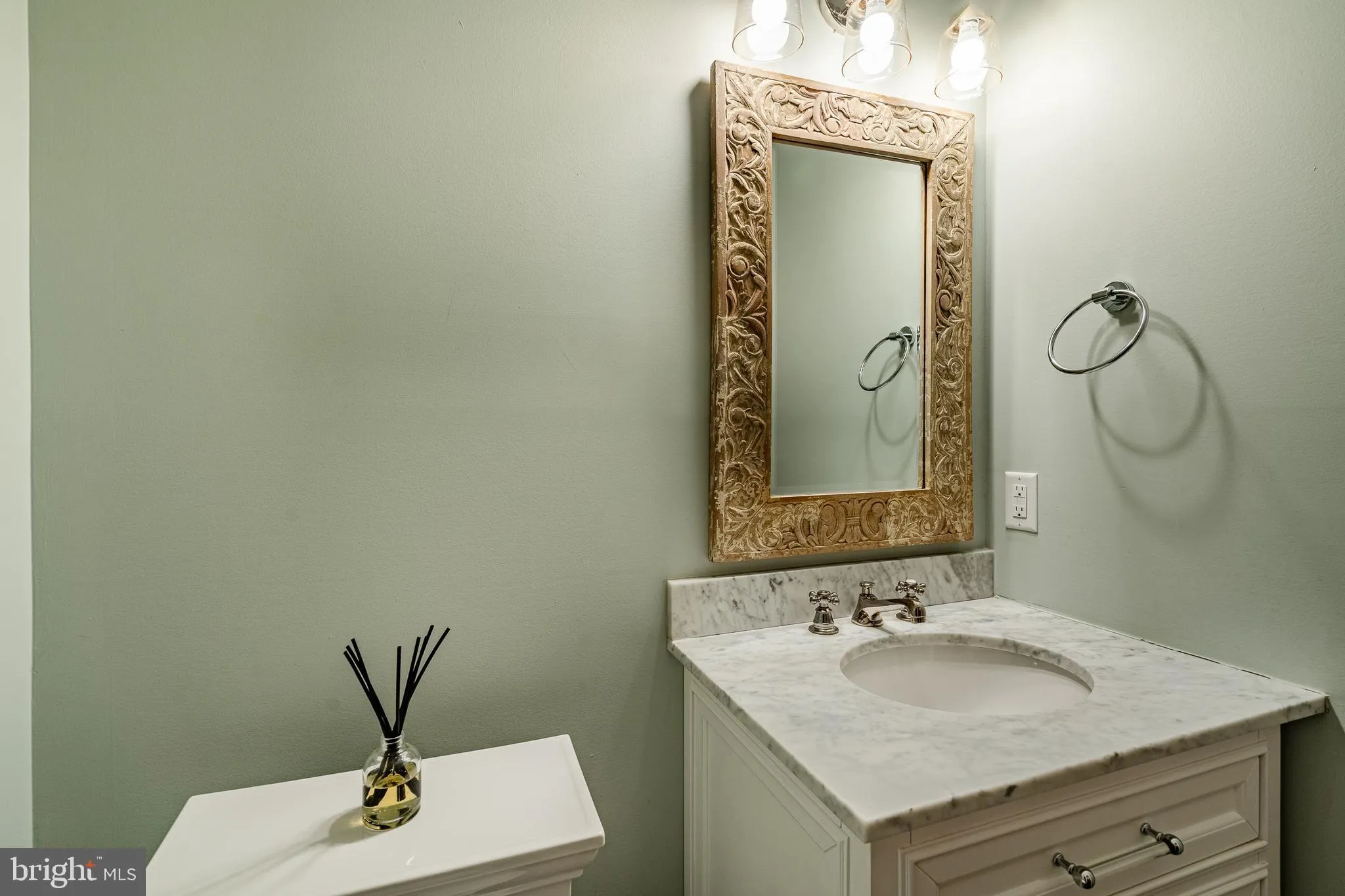 West Chester, Pennsylvania 19380, United States, 5 Bedrooms Bedrooms, ,4 BathroomsBathrooms,Residential,Contingent,187858