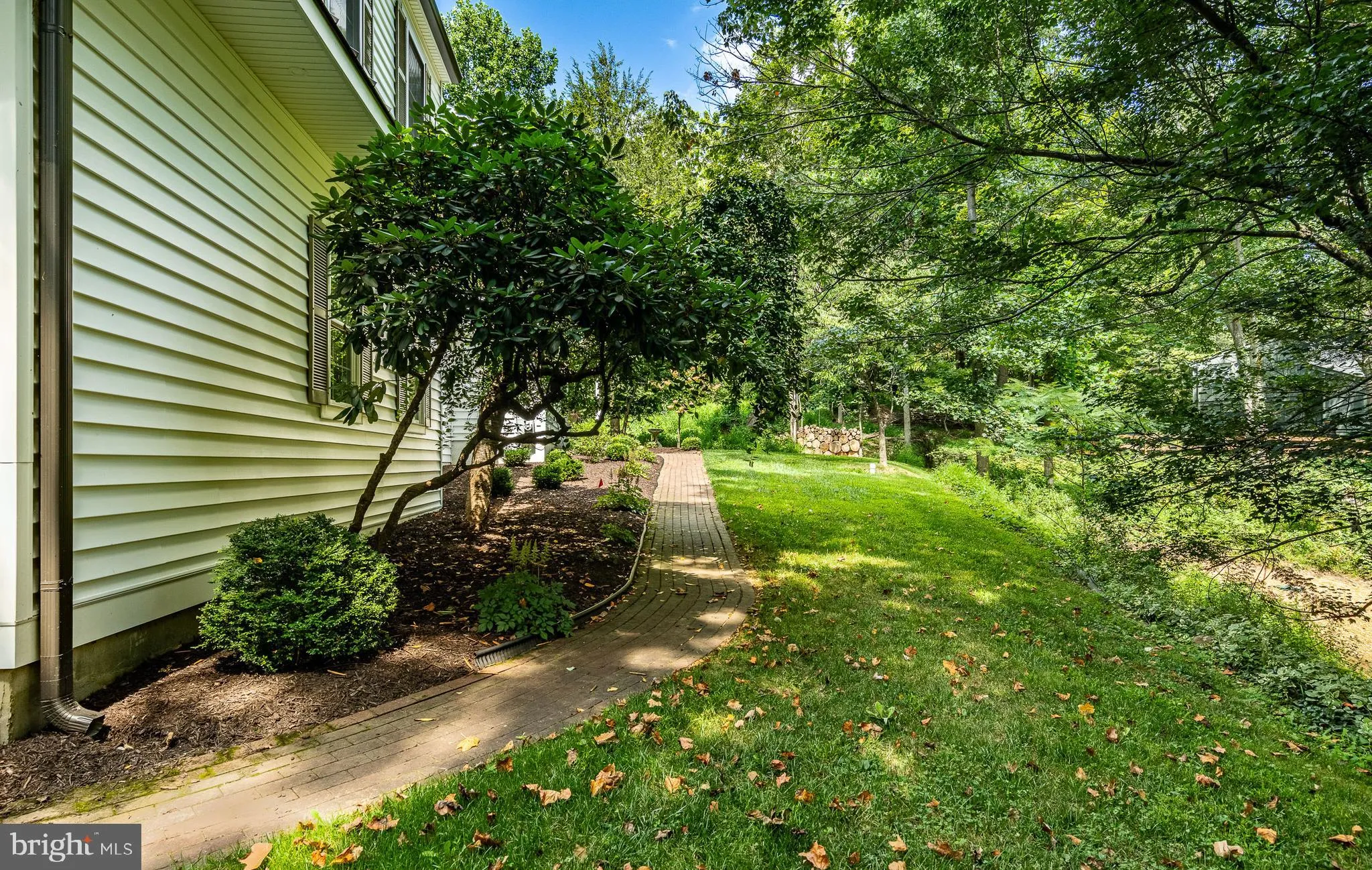 West Chester, Pennsylvania 19380, United States, 5 Bedrooms Bedrooms, ,4 BathroomsBathrooms,Residential,Contingent,187858