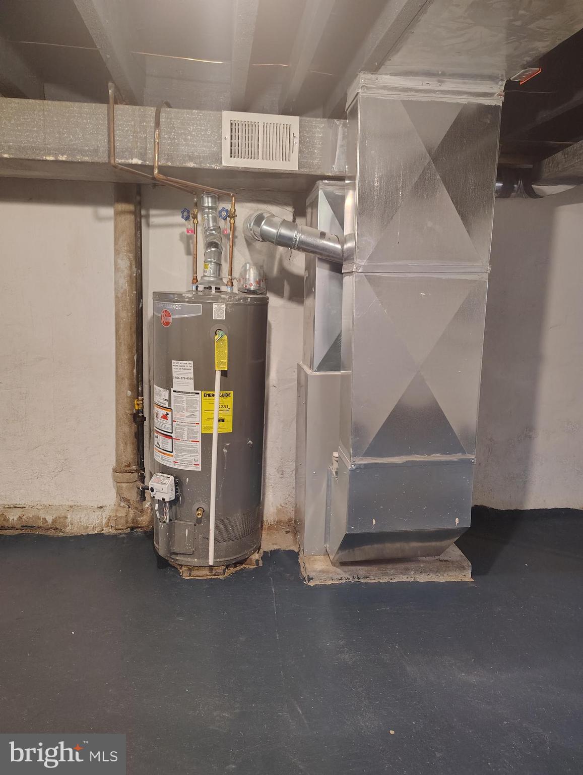 ELMWOOD PARK - Residential