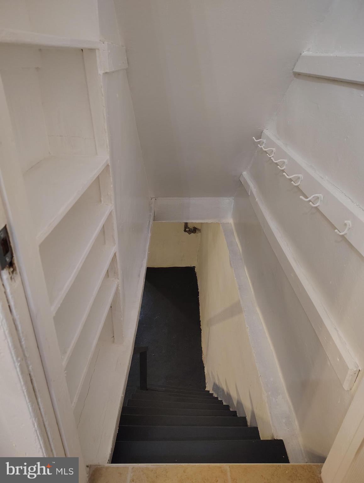 ELMWOOD PARK - Residential