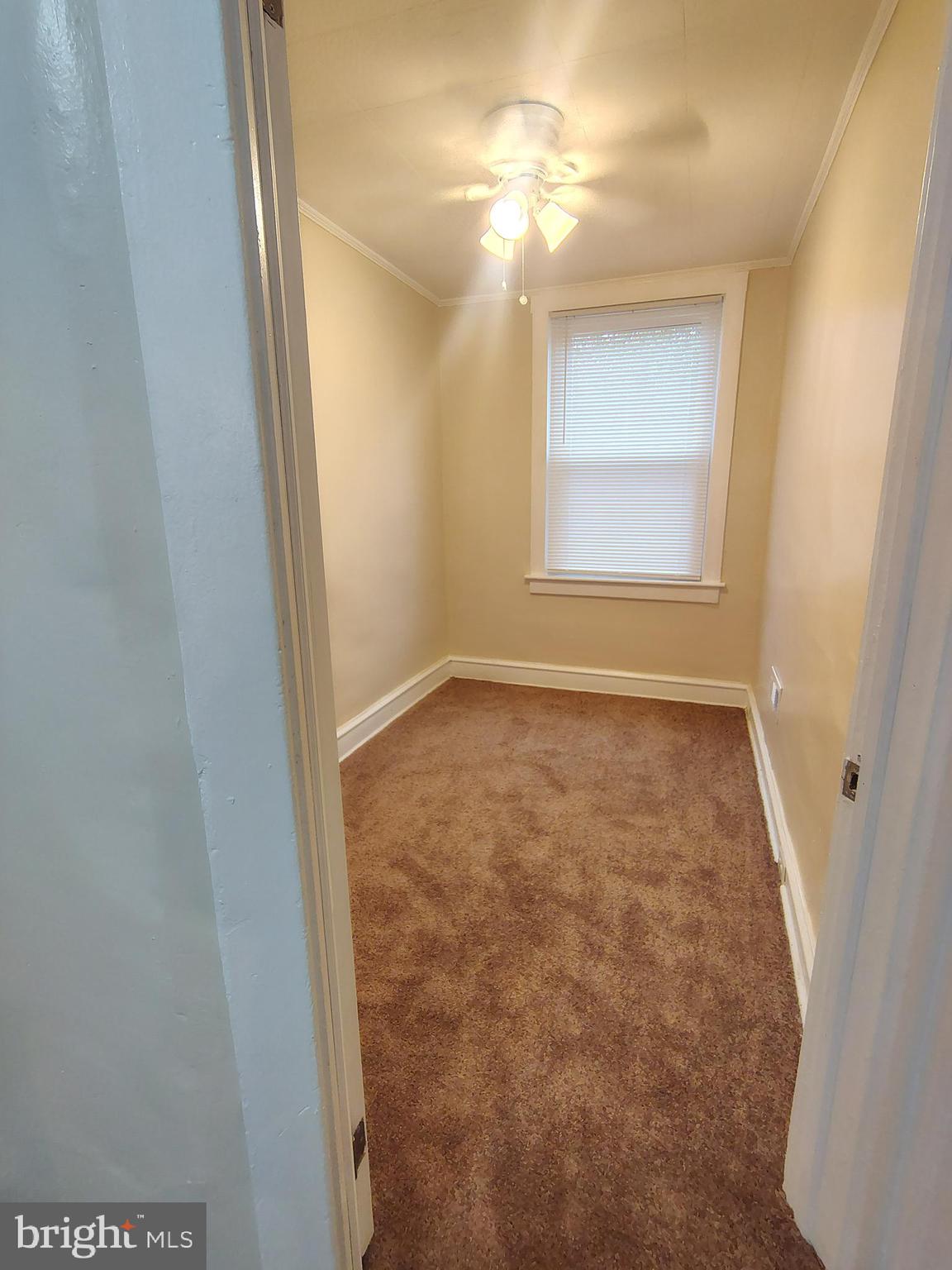 ELMWOOD PARK - Residential