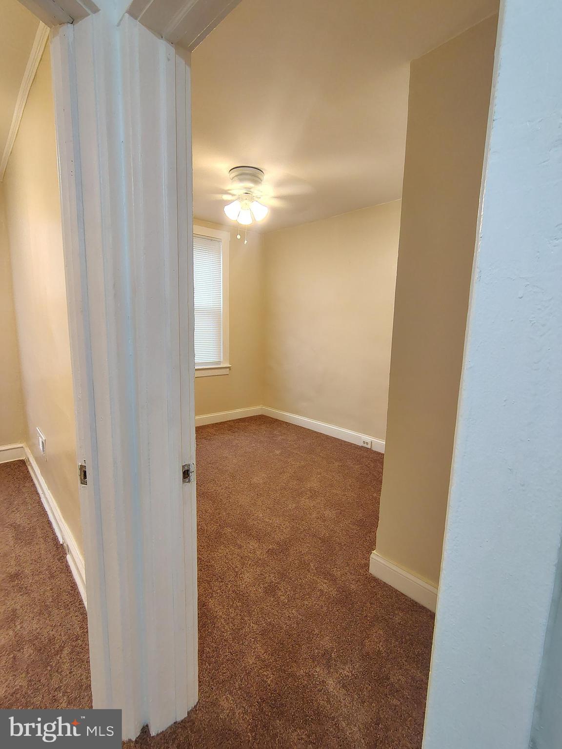 ELMWOOD PARK - Residential