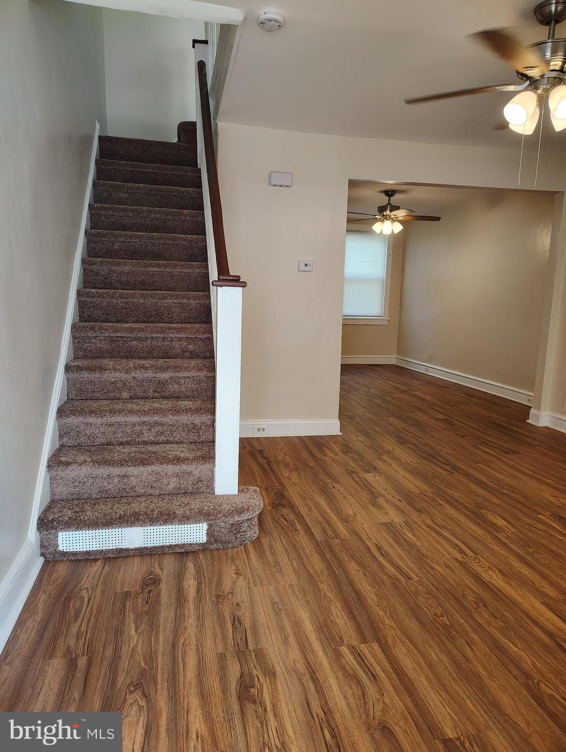 ELMWOOD PARK - Residential