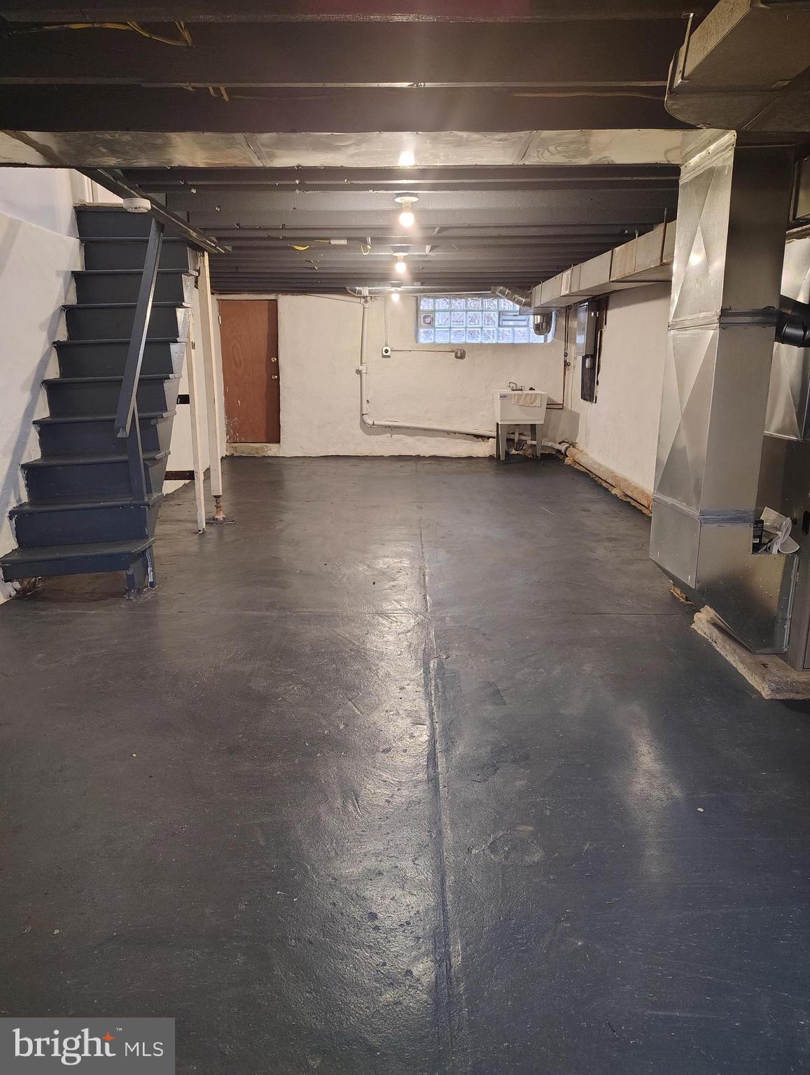 ELMWOOD PARK - Residential