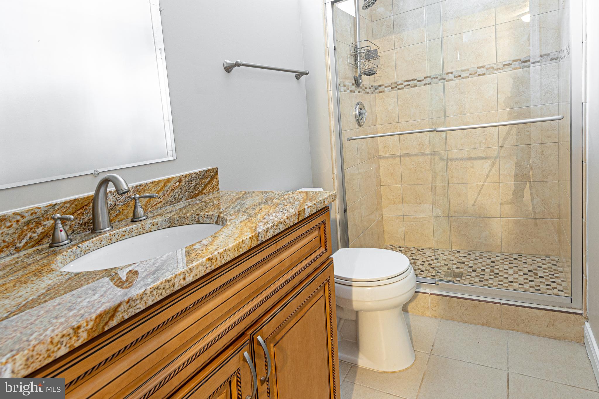 SOUTH RUN OAKS - Residential