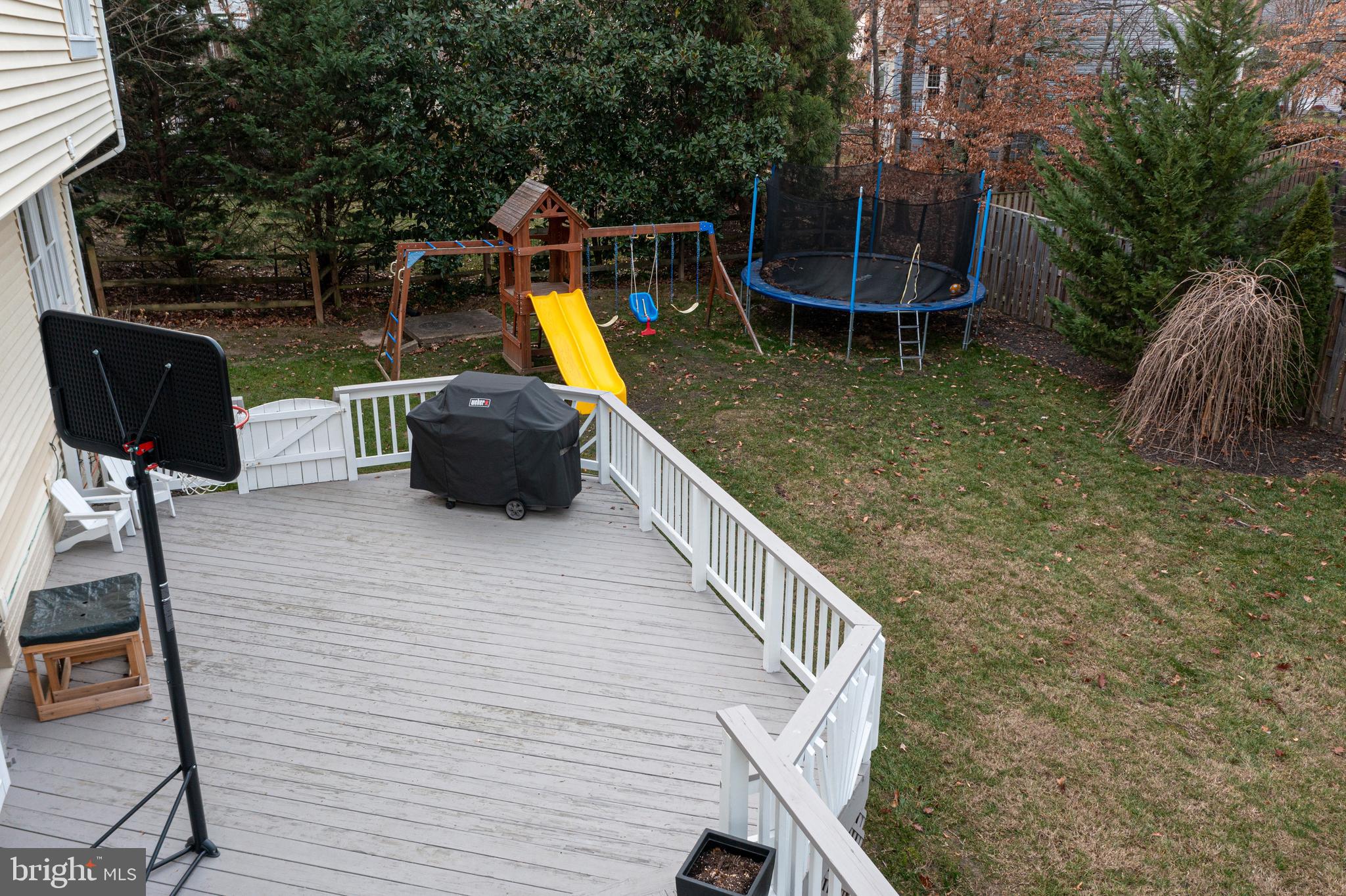 SOUTH RUN OAKS - Residential