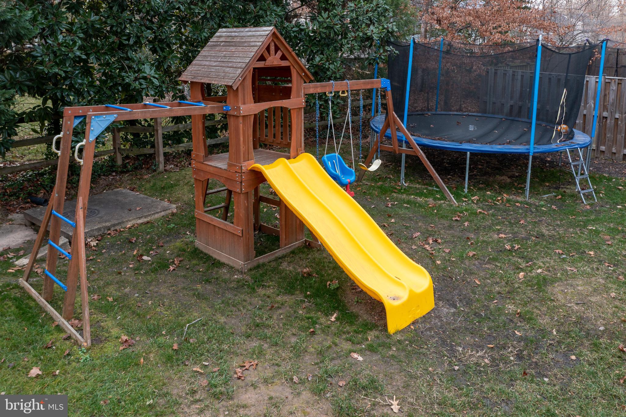 SOUTH RUN OAKS - Residential