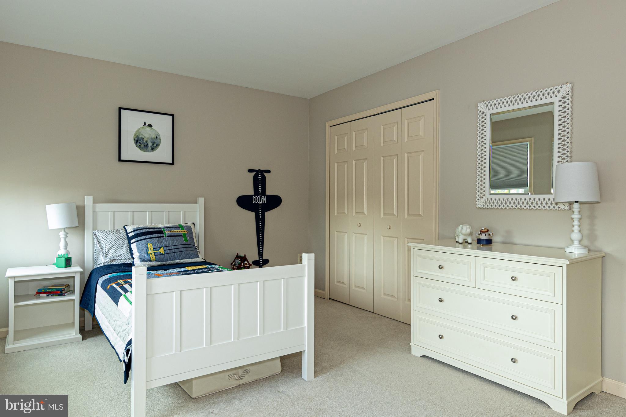 SOUTH RUN OAKS - Residential