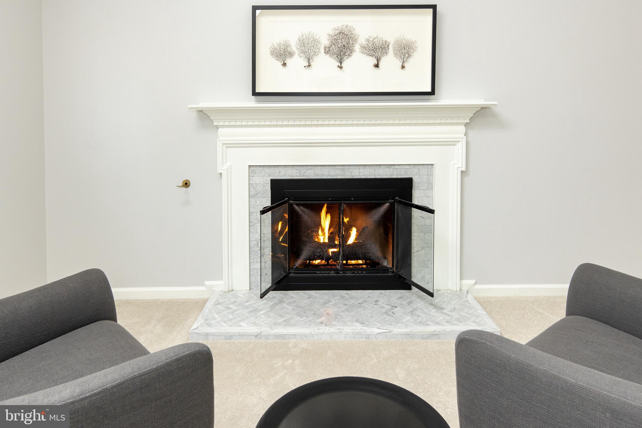 SOUTH RUN OAKS - Residential