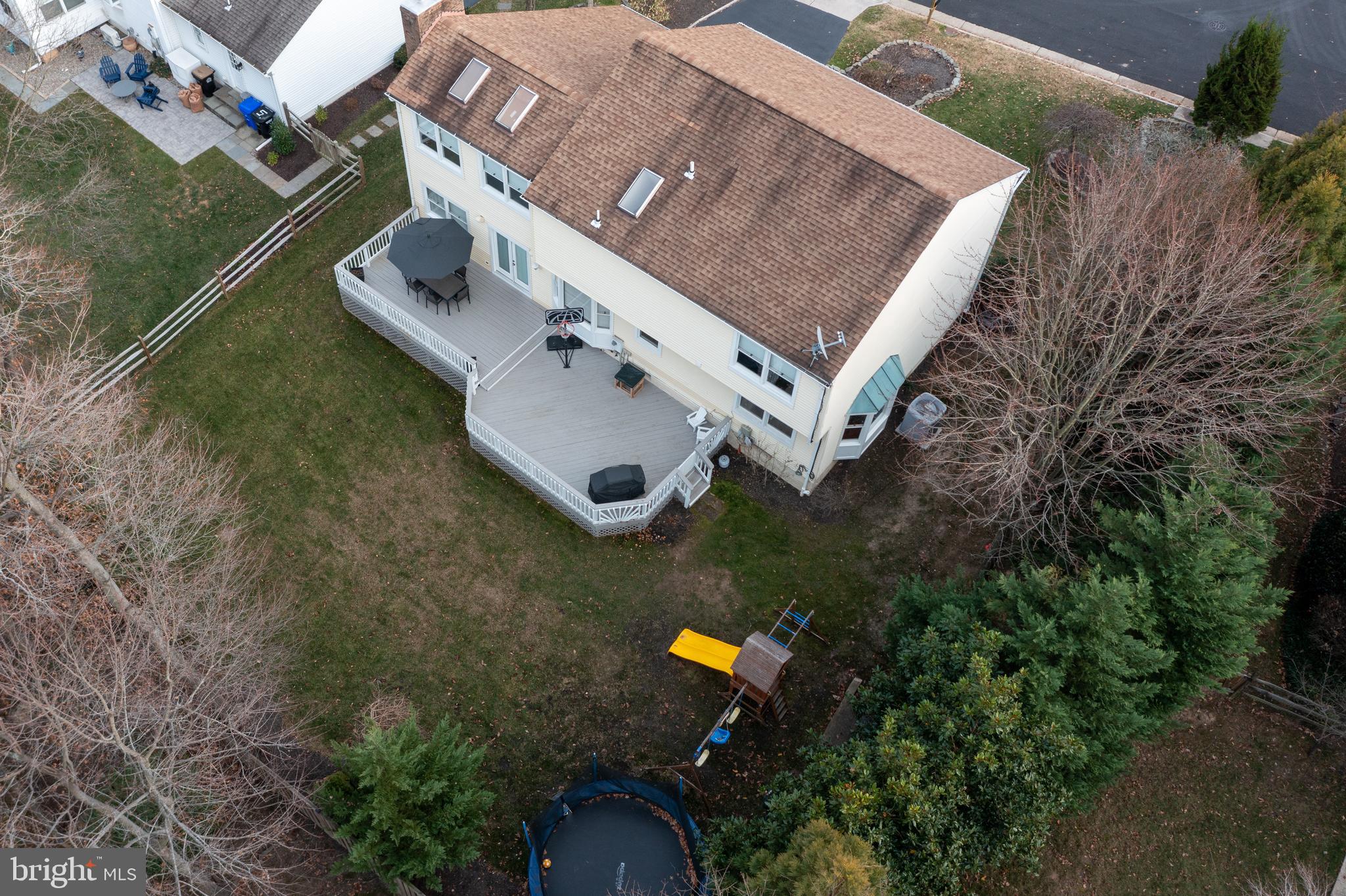 SOUTH RUN OAKS - Residential