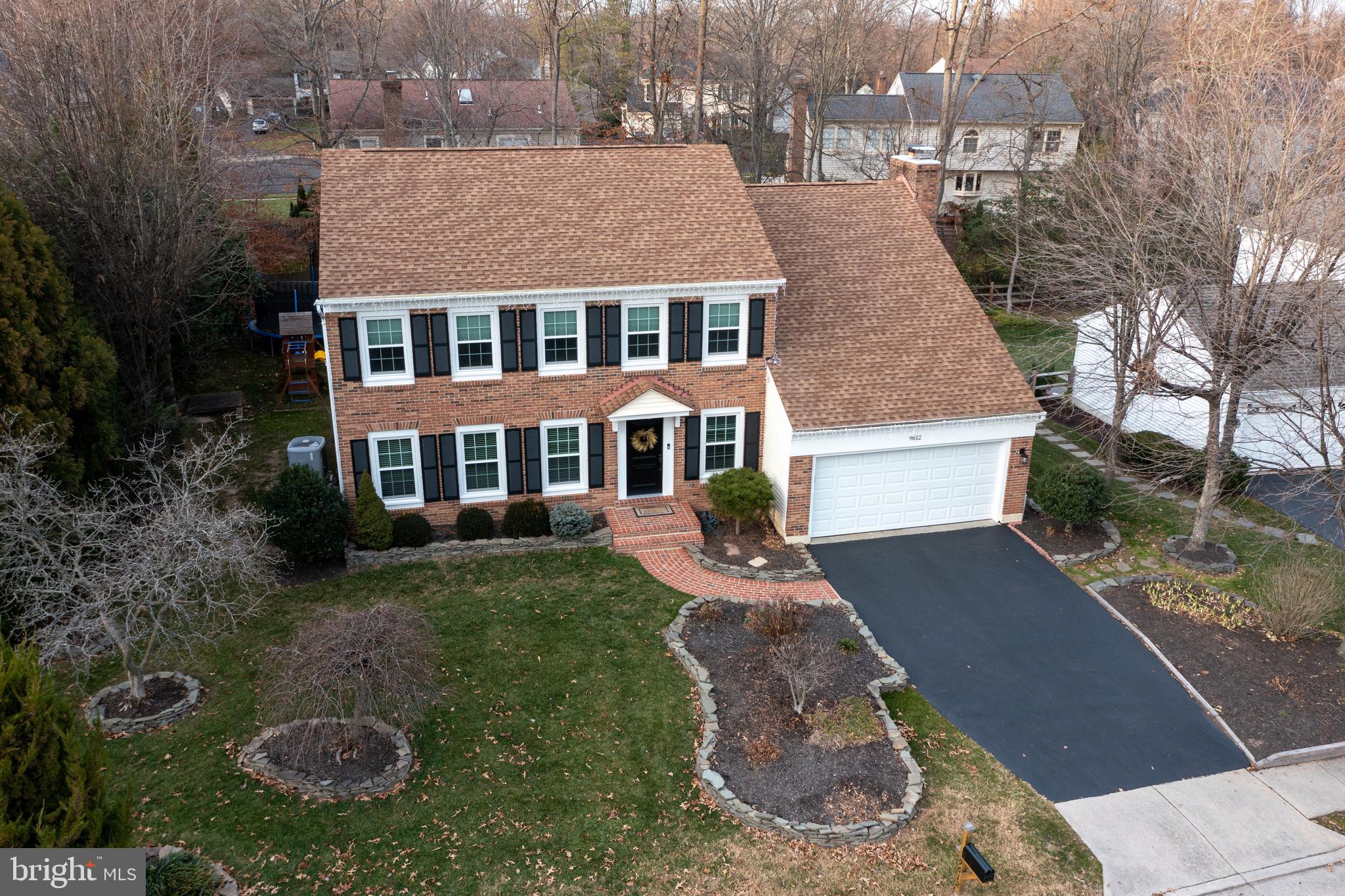 SOUTH RUN OAKS - Residential