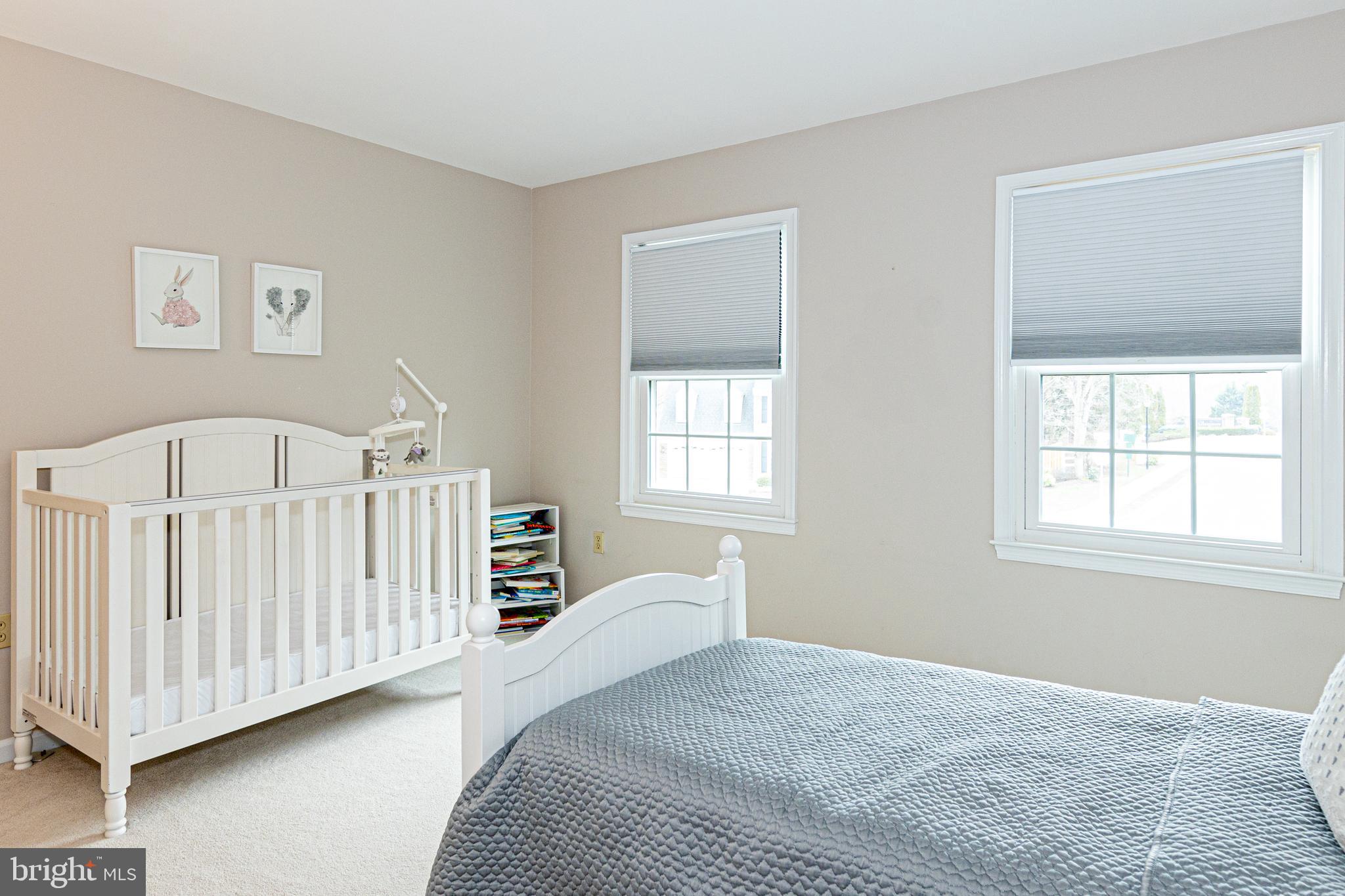 SOUTH RUN OAKS - Residential