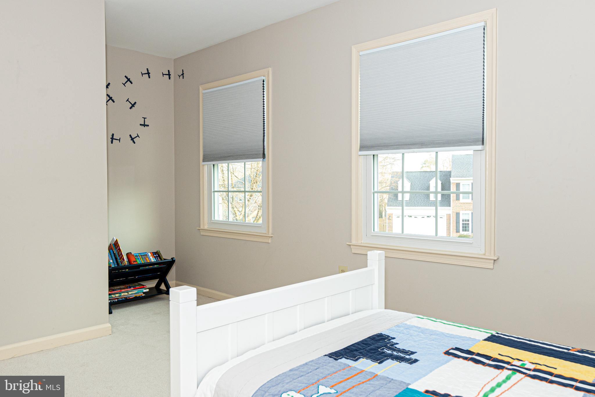 SOUTH RUN OAKS - Residential