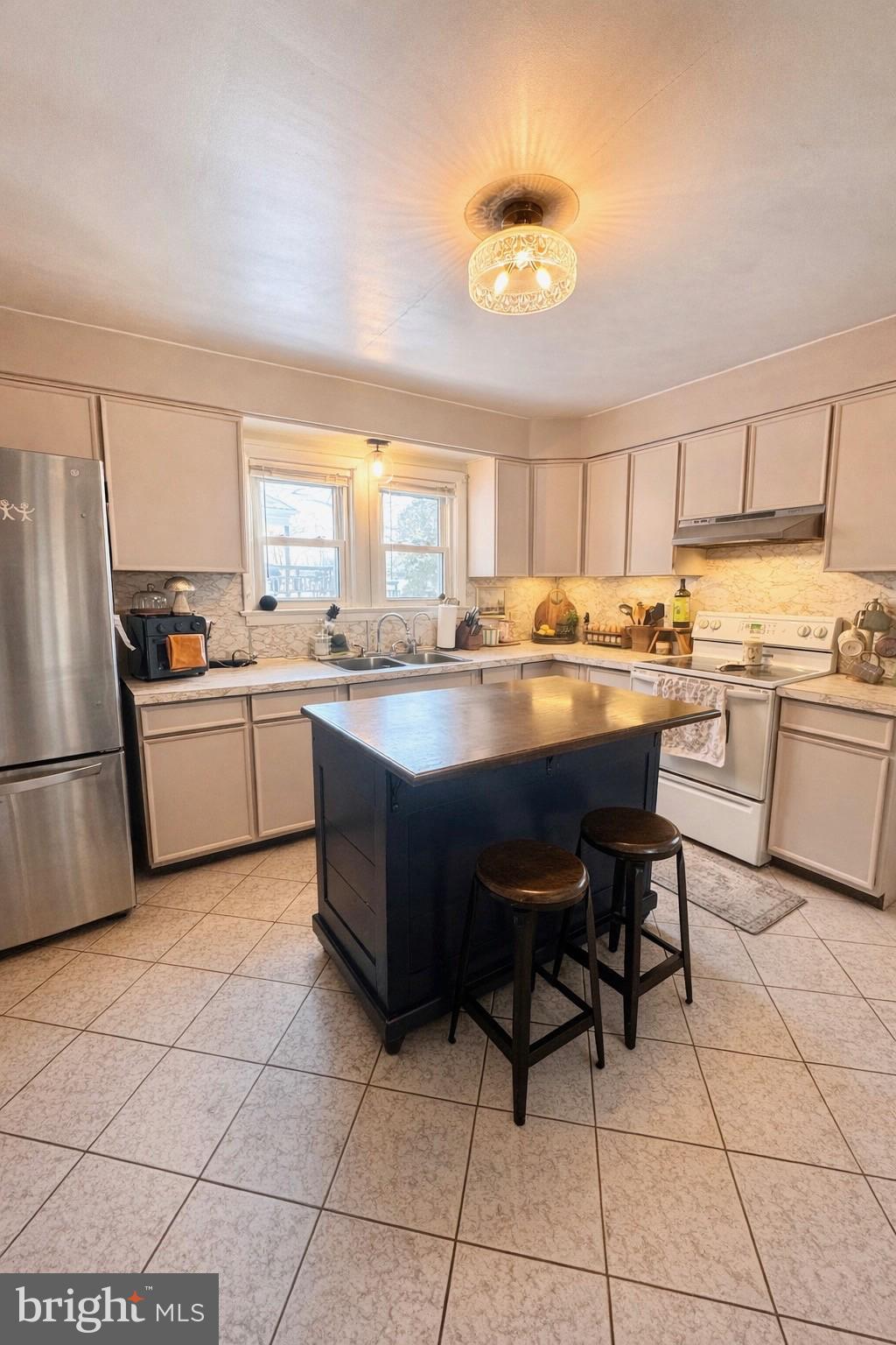 NORTH CODORUS TWP - Residential