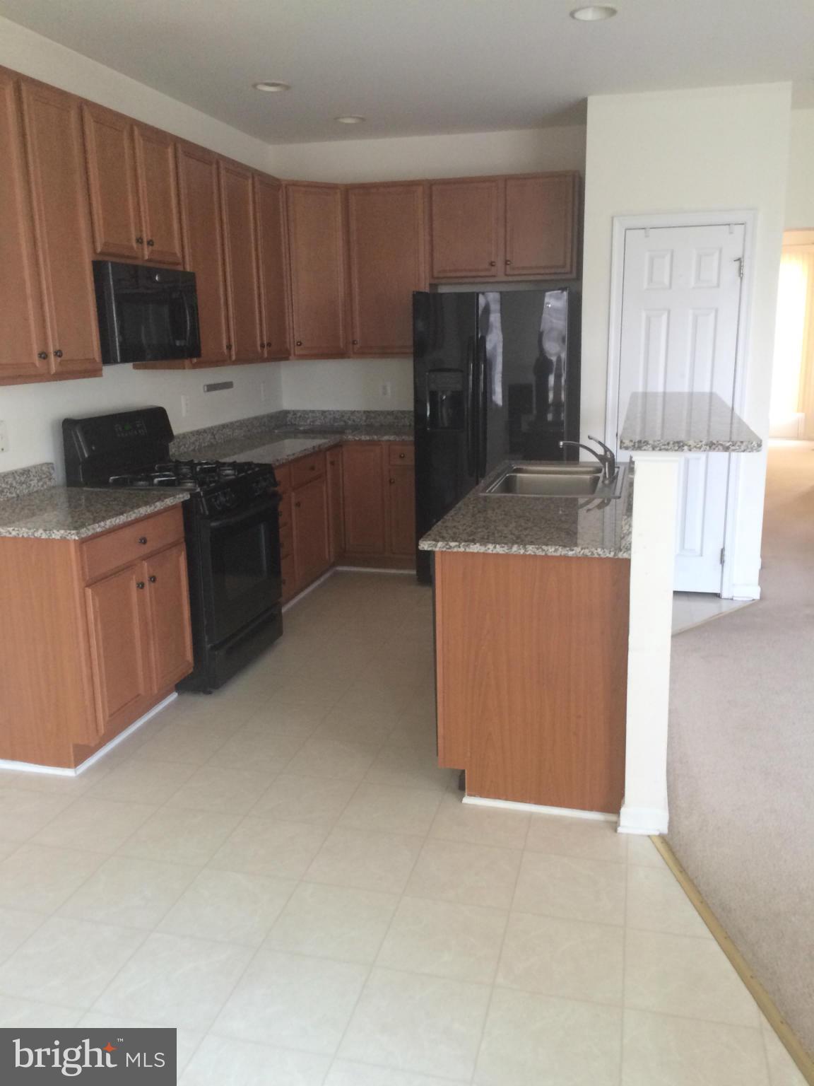 SOUTH RIDING - Residential Lease