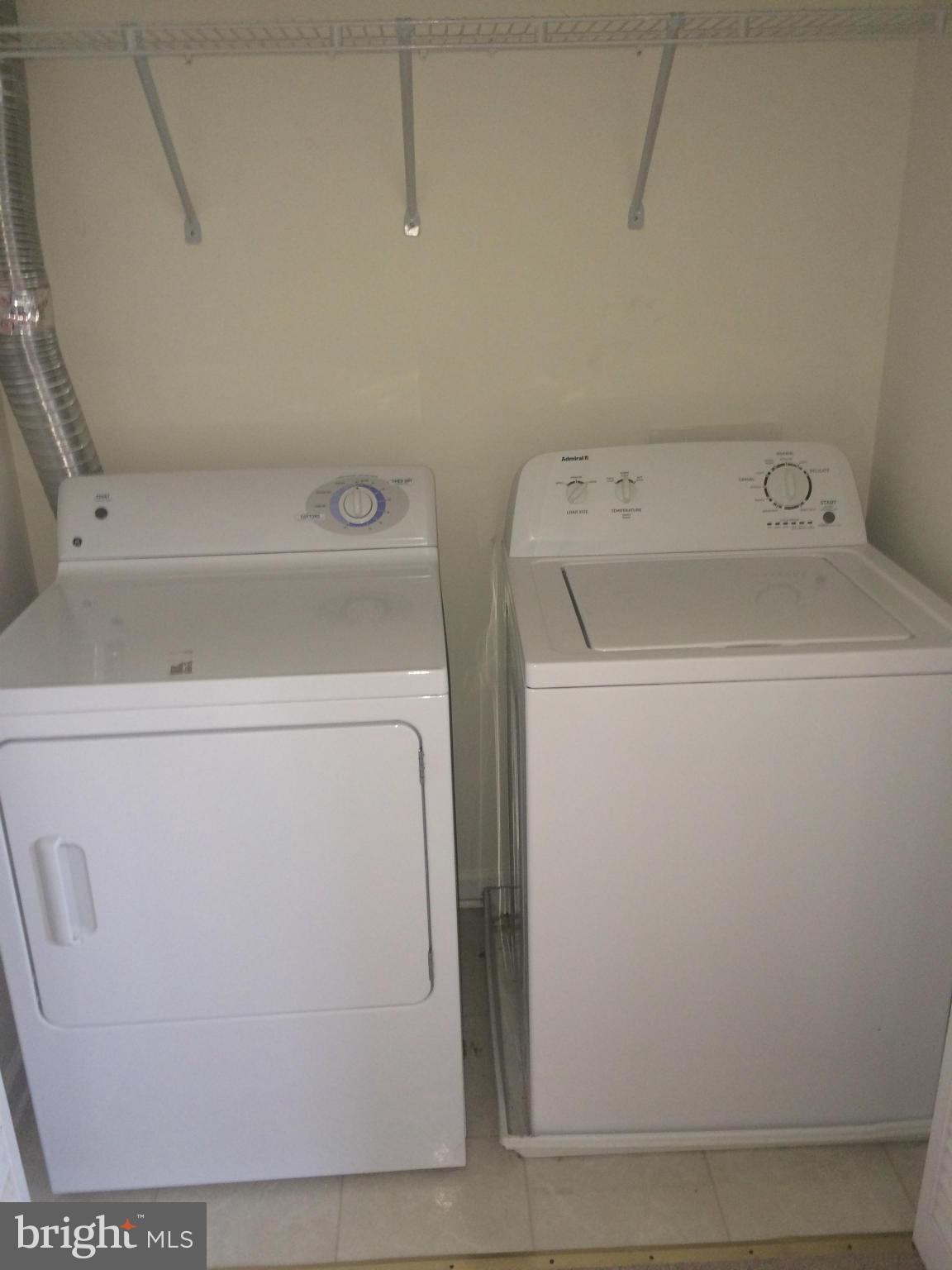 SOUTH RIDING - Residential Lease