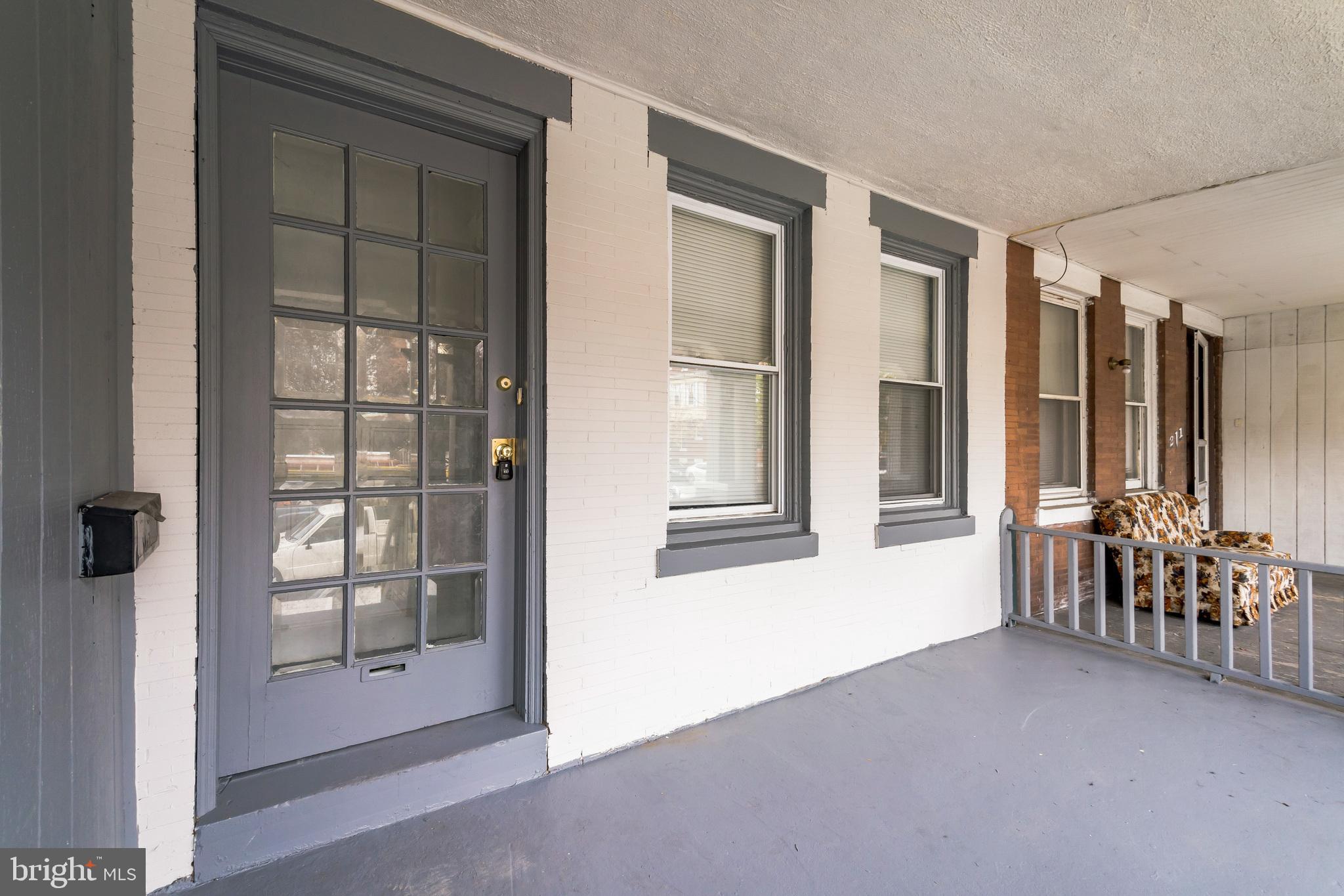 WALNUT HILL - Residential