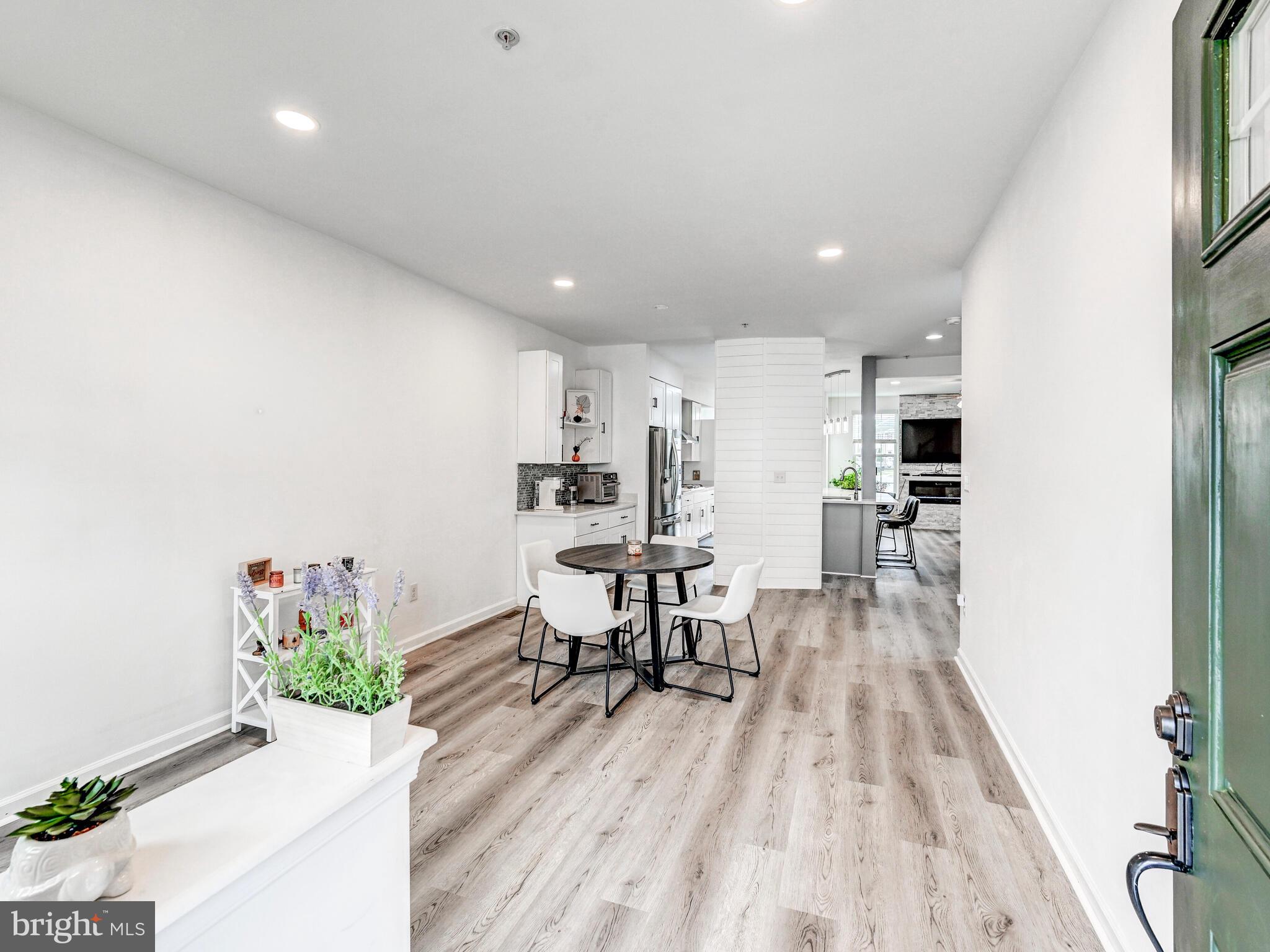 MONMOUTH MEADOWS - Residential