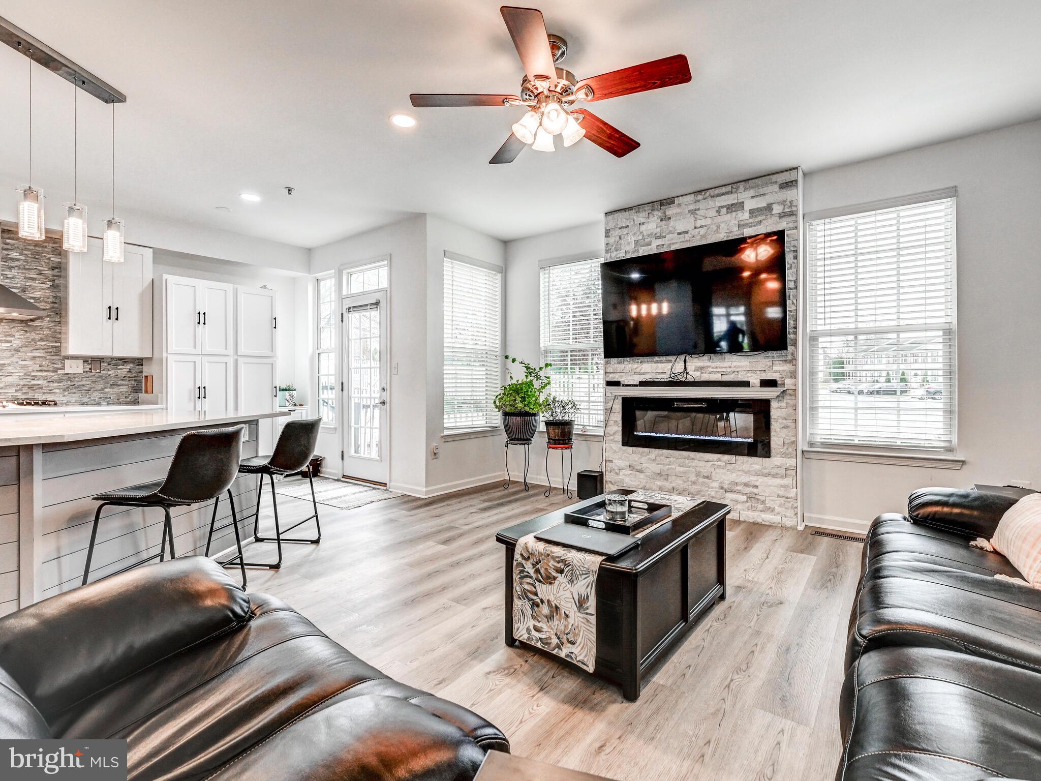 MONMOUTH MEADOWS - Residential