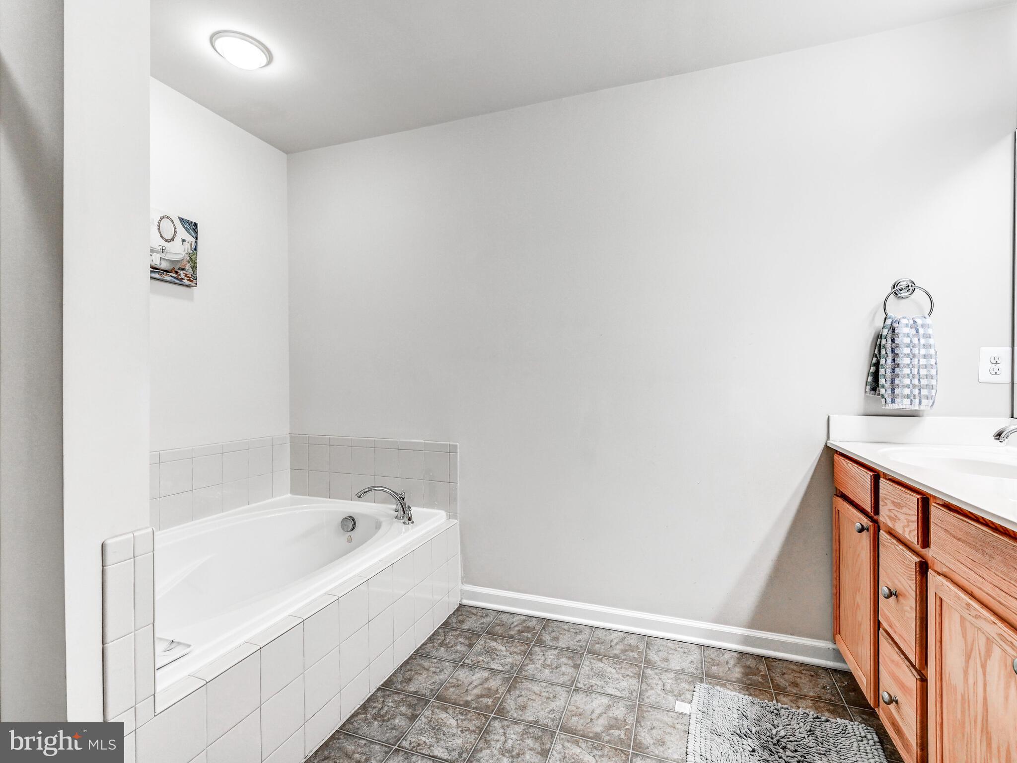 MONMOUTH MEADOWS - Residential